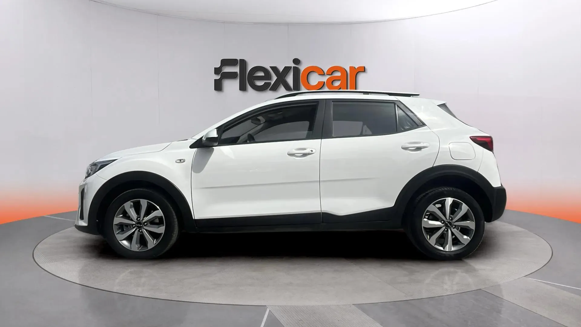 Kia Stonic 1.0 T-GDi MHEV Concept - foto 5