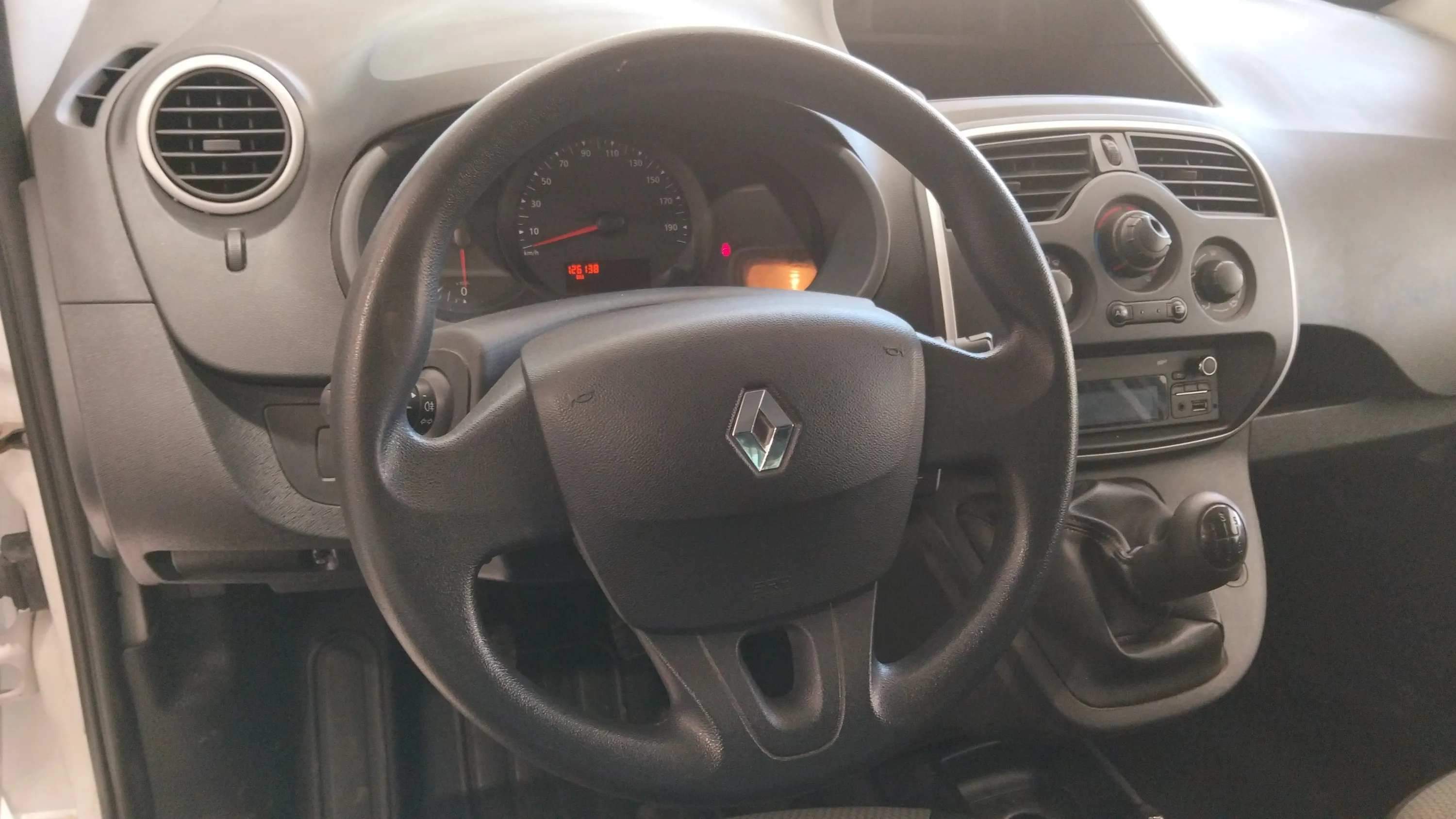 Renault Kangoo Compact dCi - foto 12
