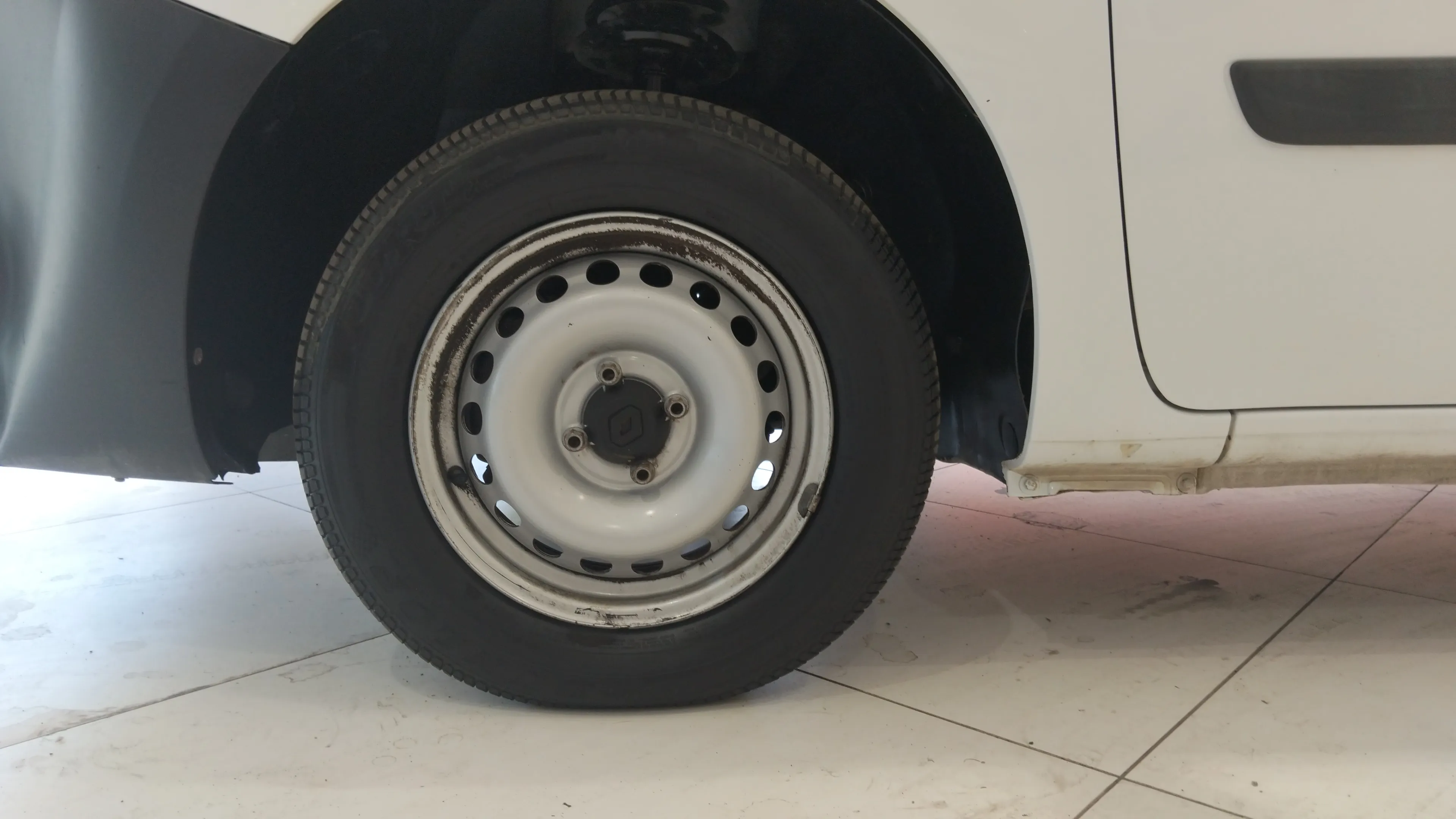 Renault Kangoo Compact dCi - foto 6