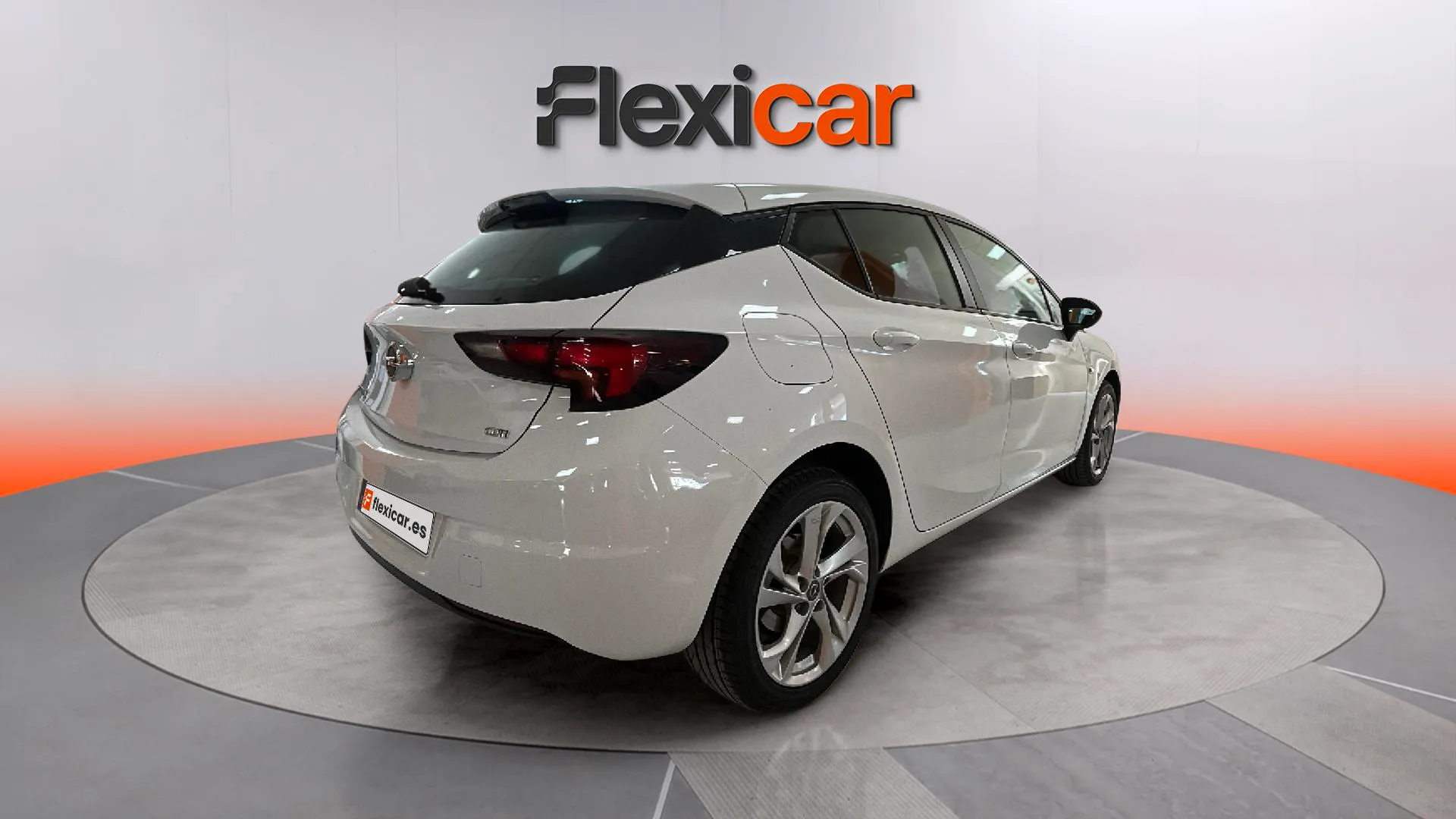 Opel Astra 1.6 CDTi Selective - foto 6