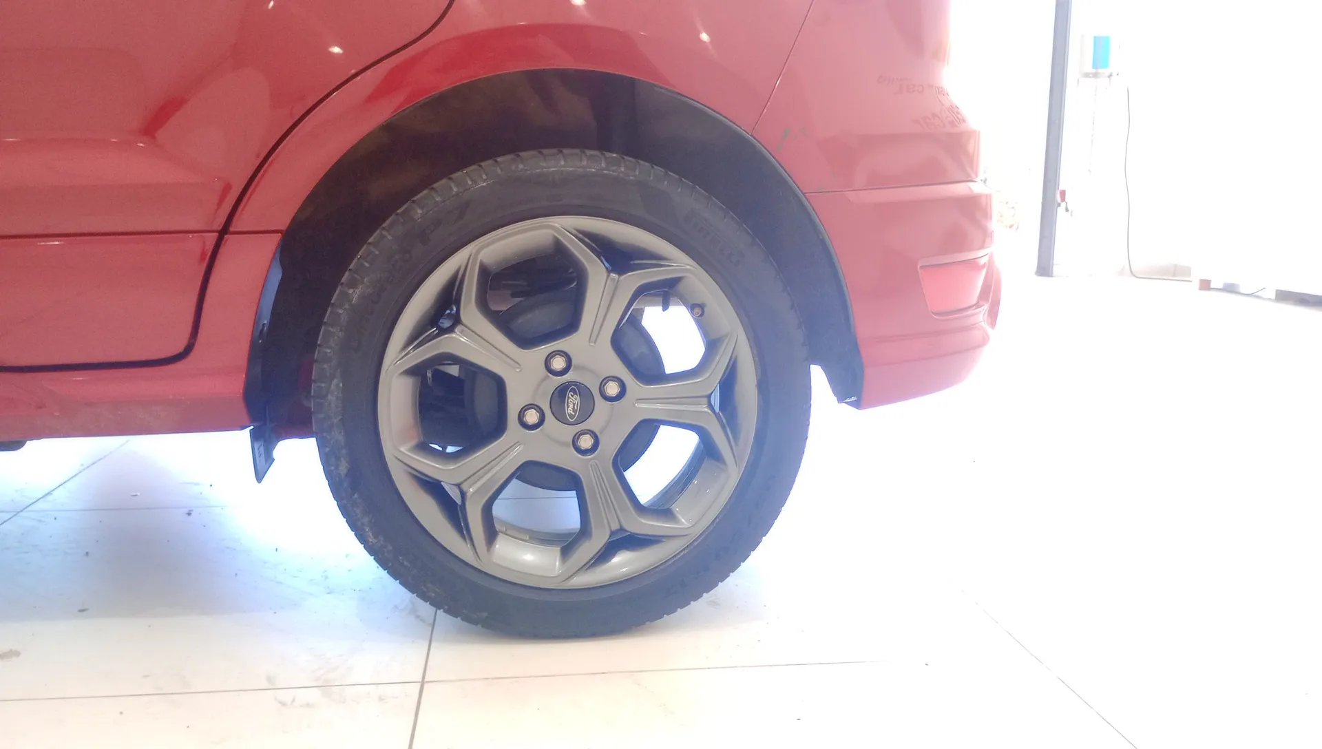 Ford EcoSport 1.0T EcoBoost ST Line - foto 6
