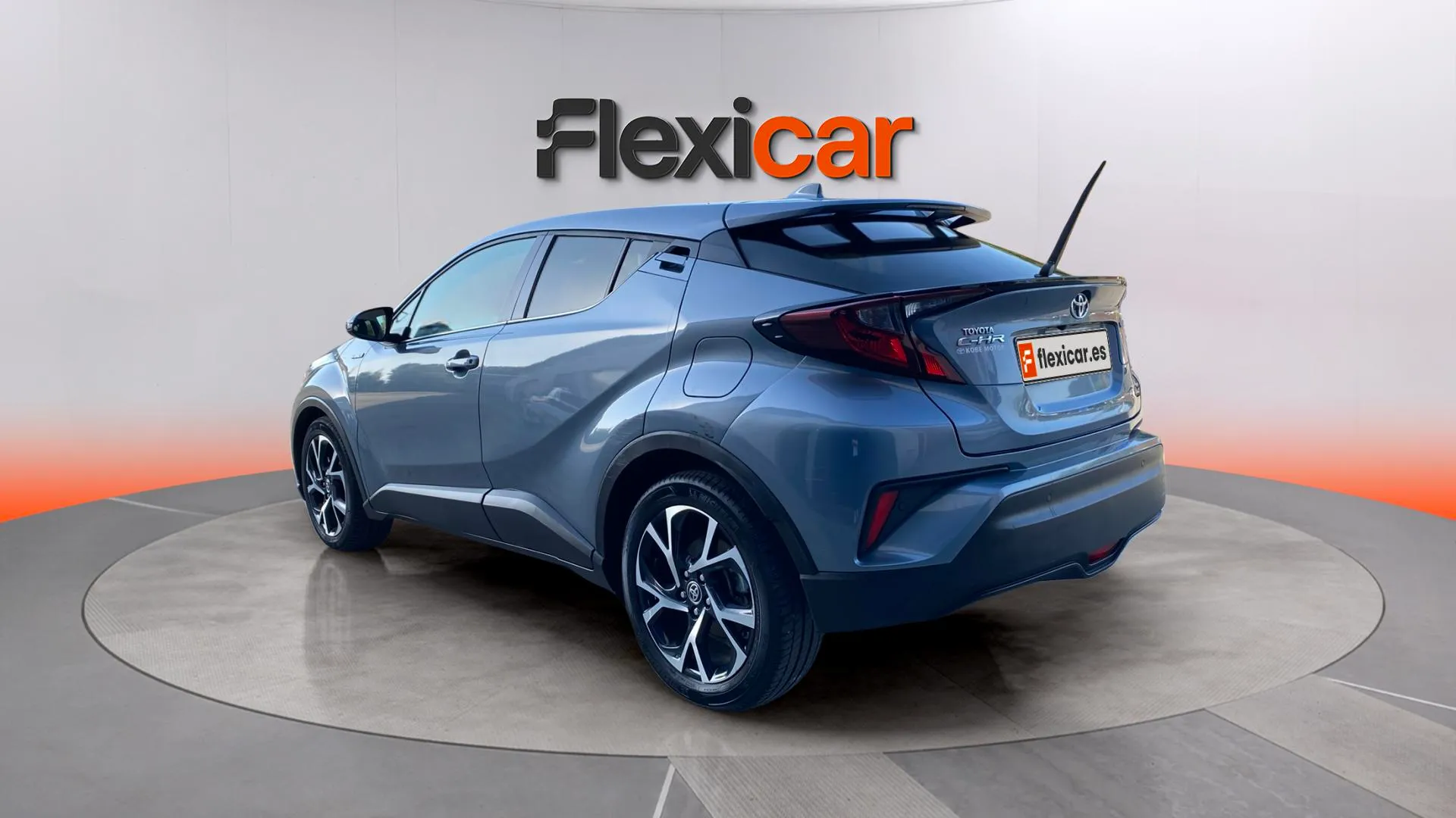 Toyota C-HR 1.8 125H Advance - foto 8