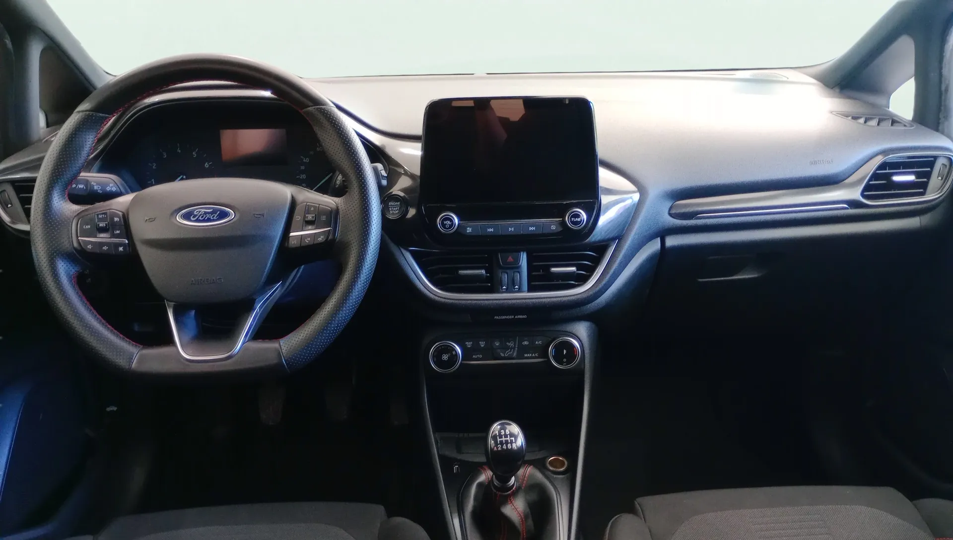 Ford Fiesta 1.0 EcoBoost MHEV ST-Line - foto 10
