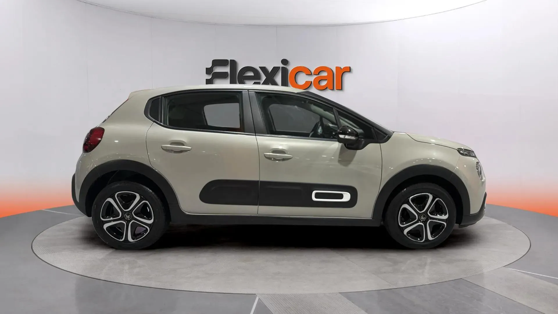 Citroën C3 PureTech Plus - foto 5