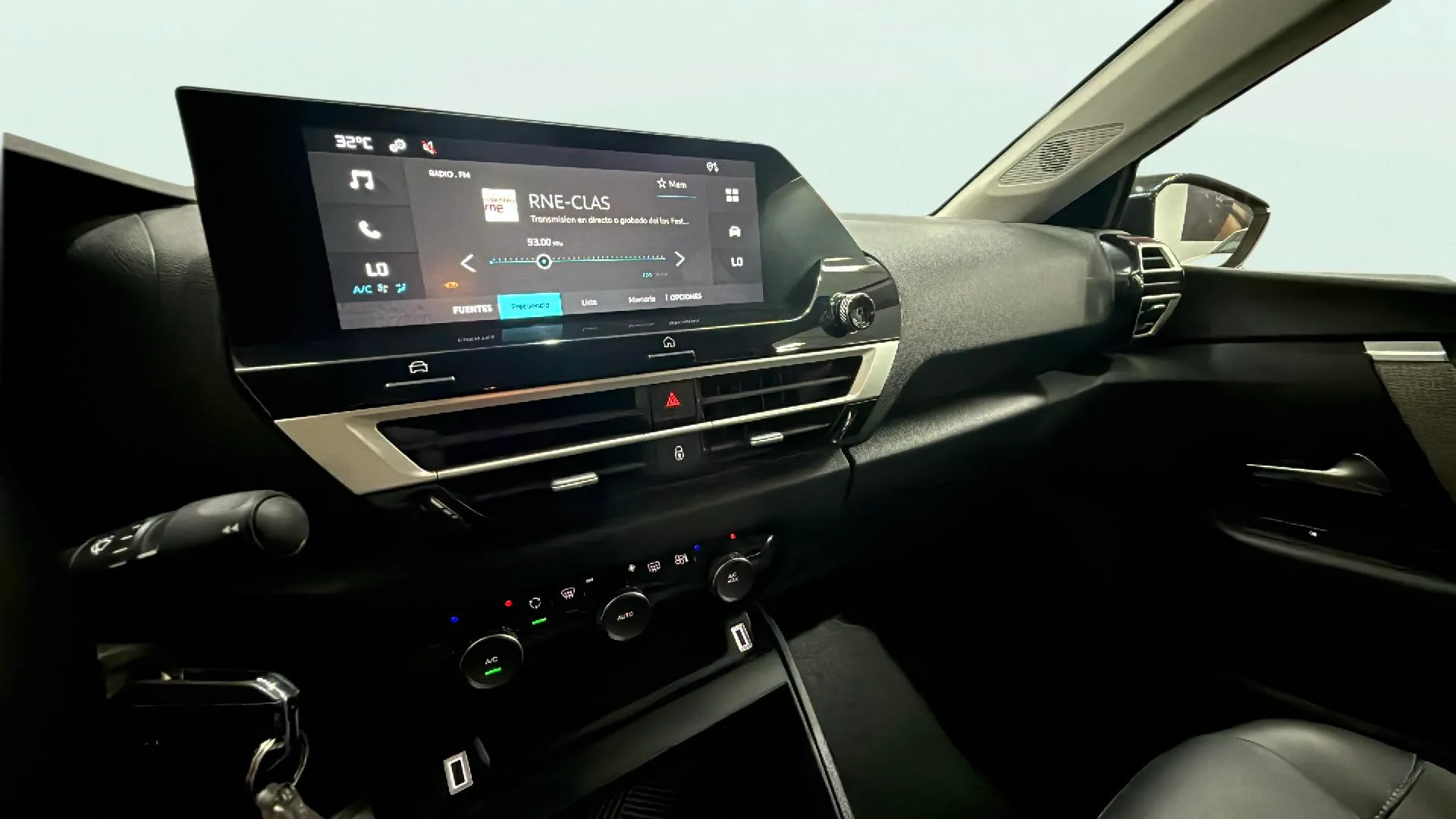 Citroën C4 PureTech 130 Plus - foto 19
