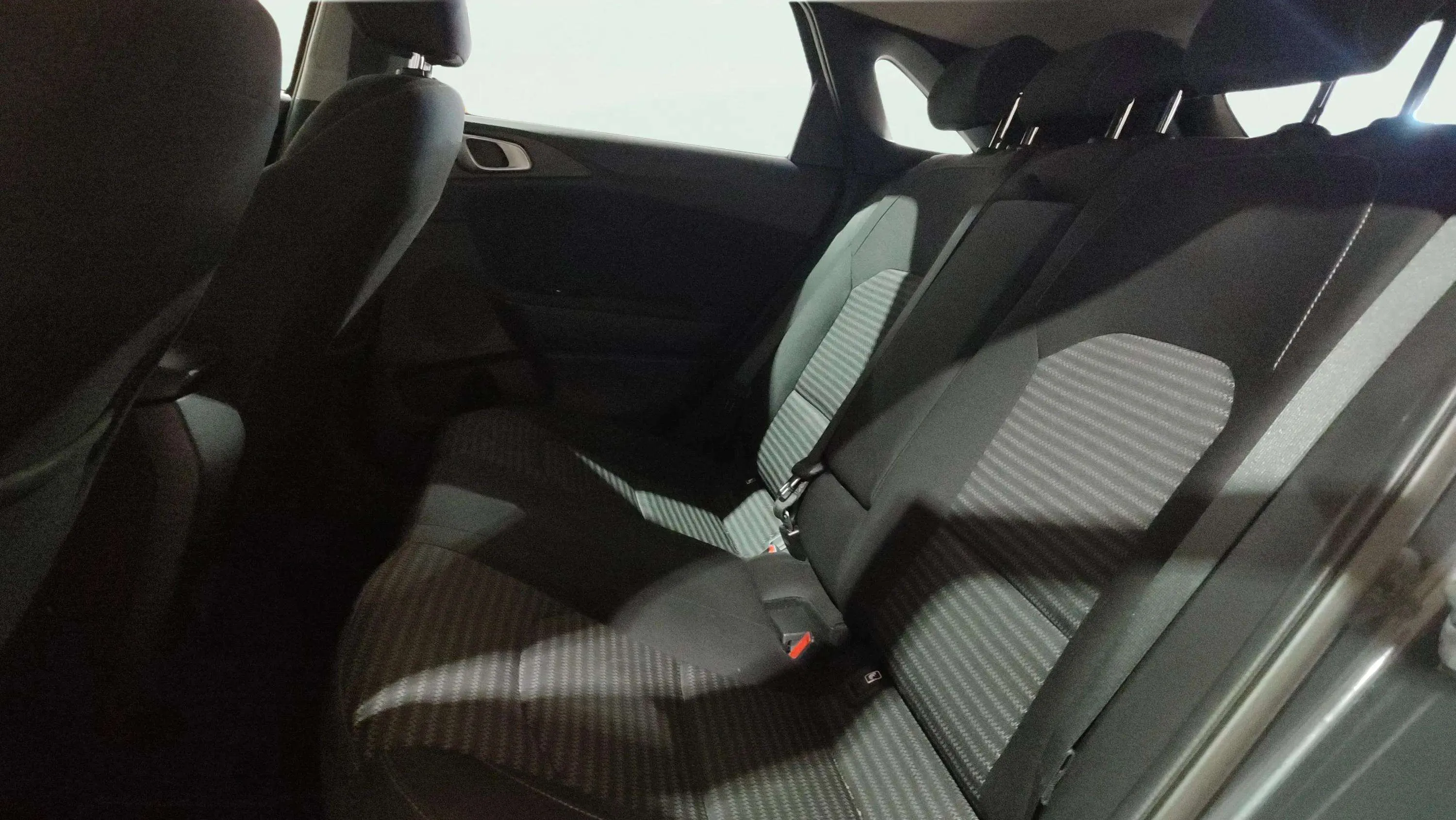 Kia Ceed 1.6 MHEV iMT Concept - foto 17