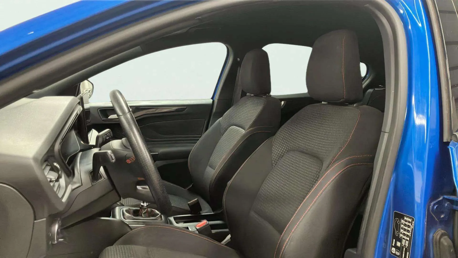 Ford Focus 1.0 EcoBoost ST-Line - foto 12