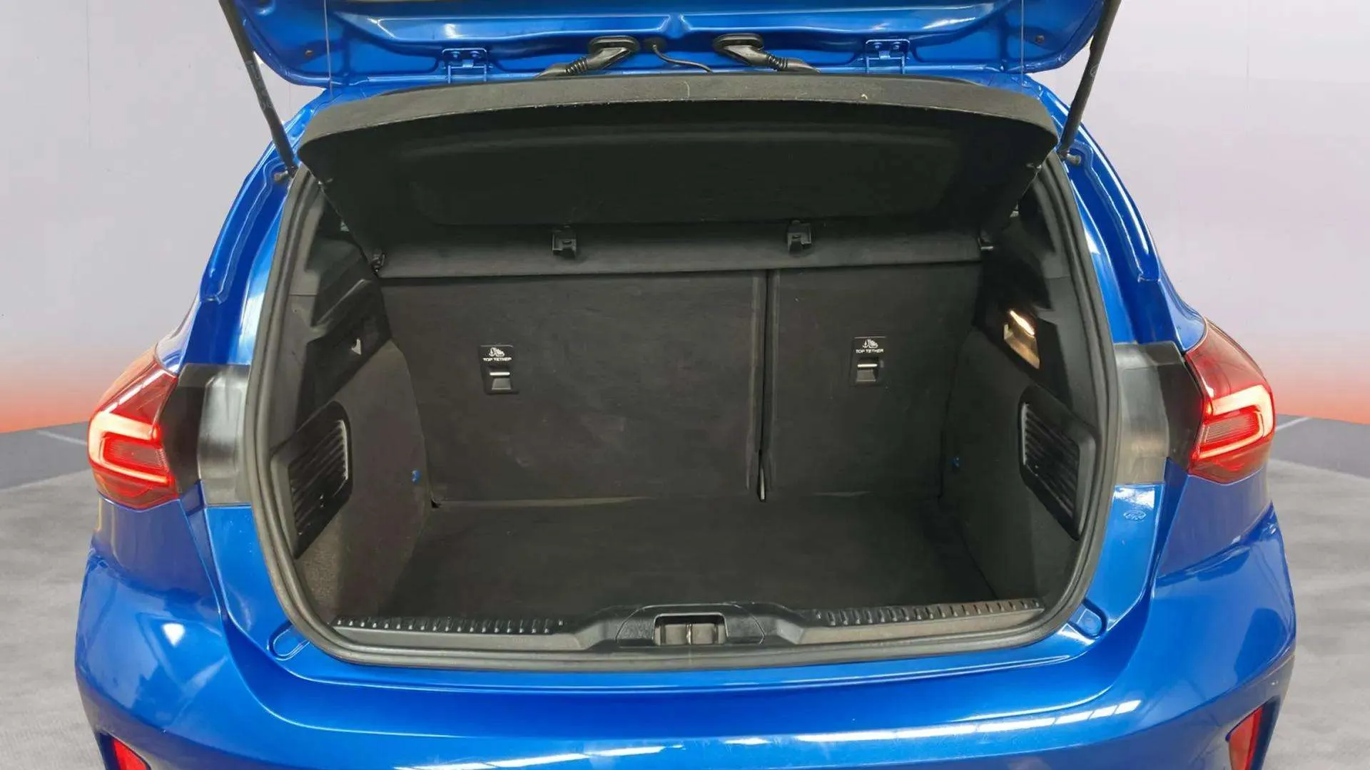 Ford Focus 1.0 EcoBoost ST-Line - foto 16