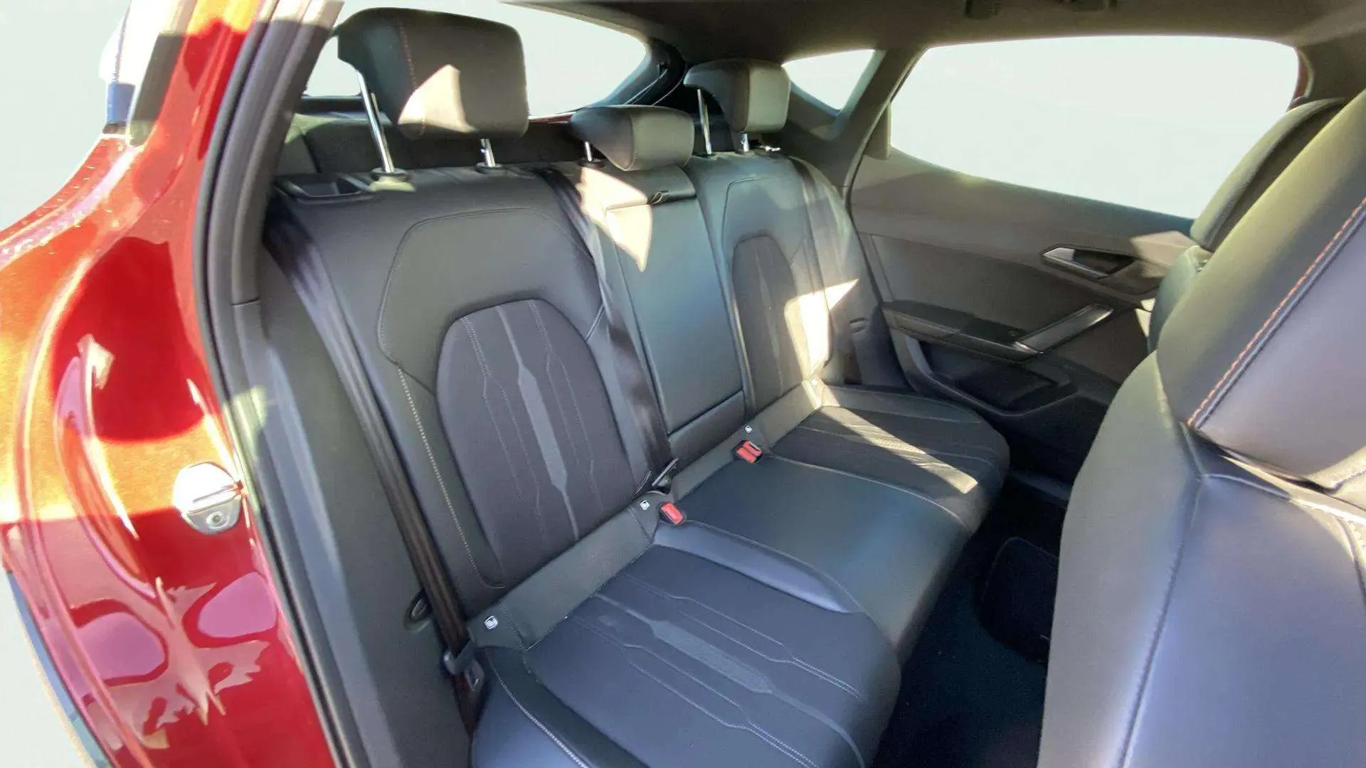 Cupra Formentor 1.5 TSI DSG - foto 9