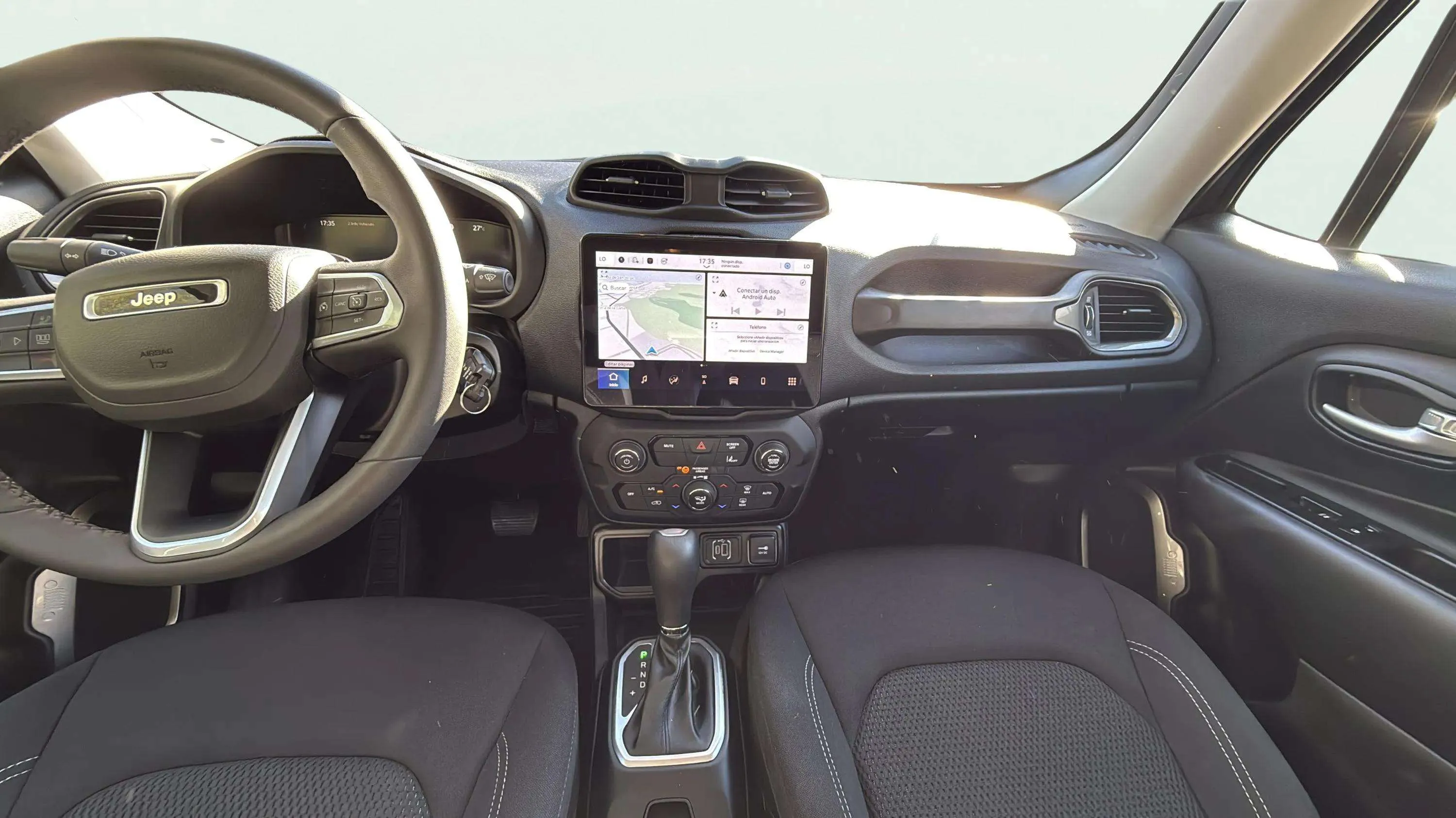 Jeep Renegade eHybrid 1.5 Limited ATX - foto 12
