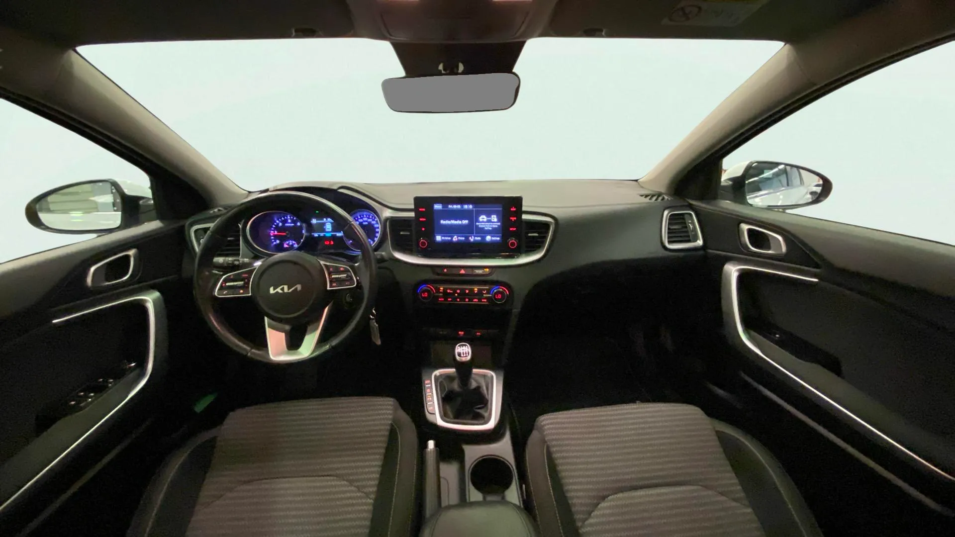 Kia Ceed 1.6 MHEV iMT Drive - foto 10
