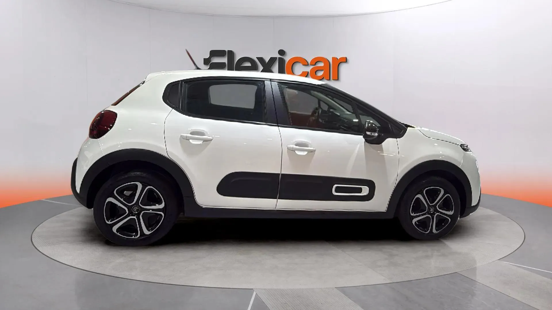 Citroën C3 PureTech Plus - foto 7