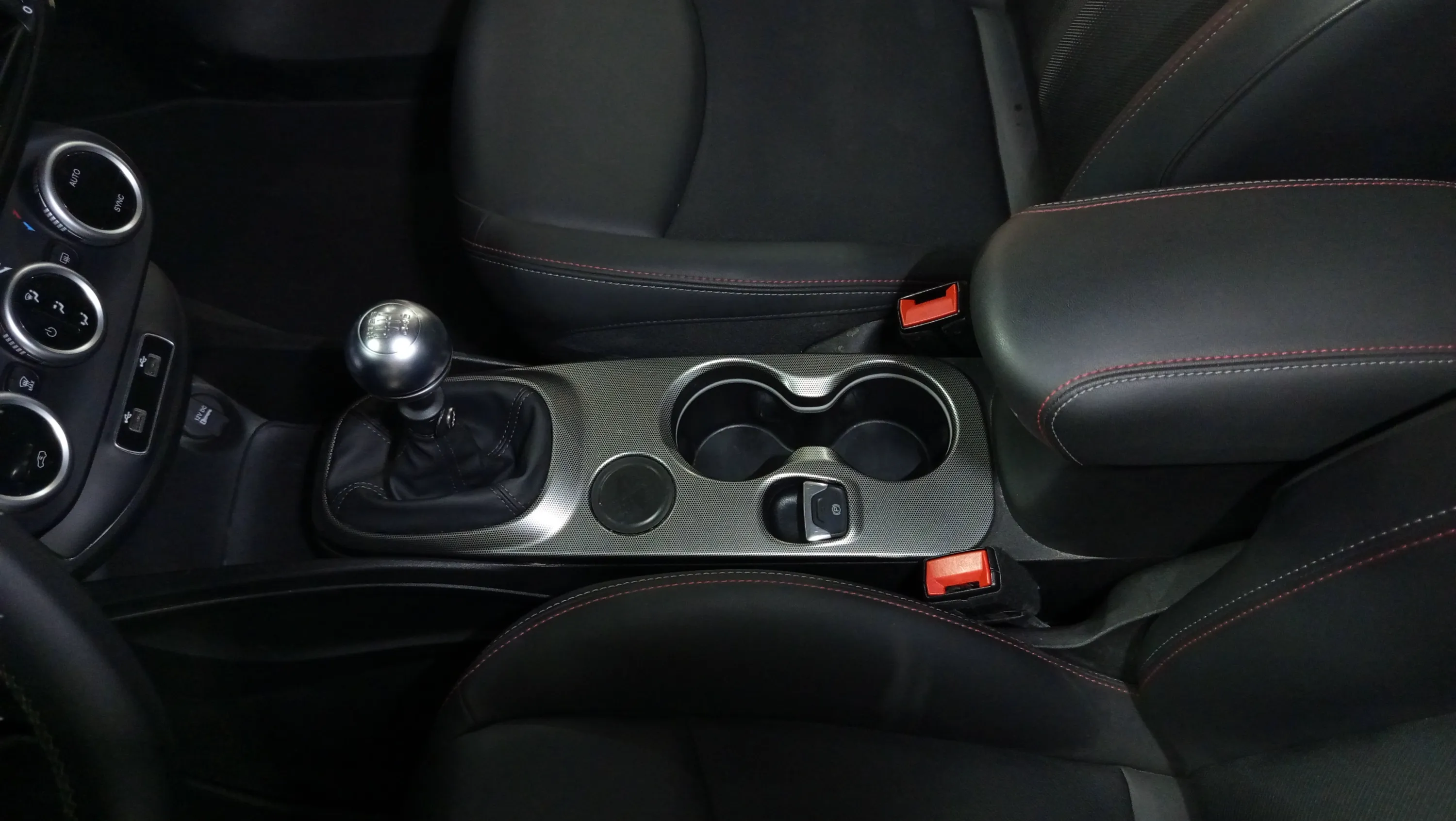 Fiat 500X Club 1.6 MultiJet - foto 10
