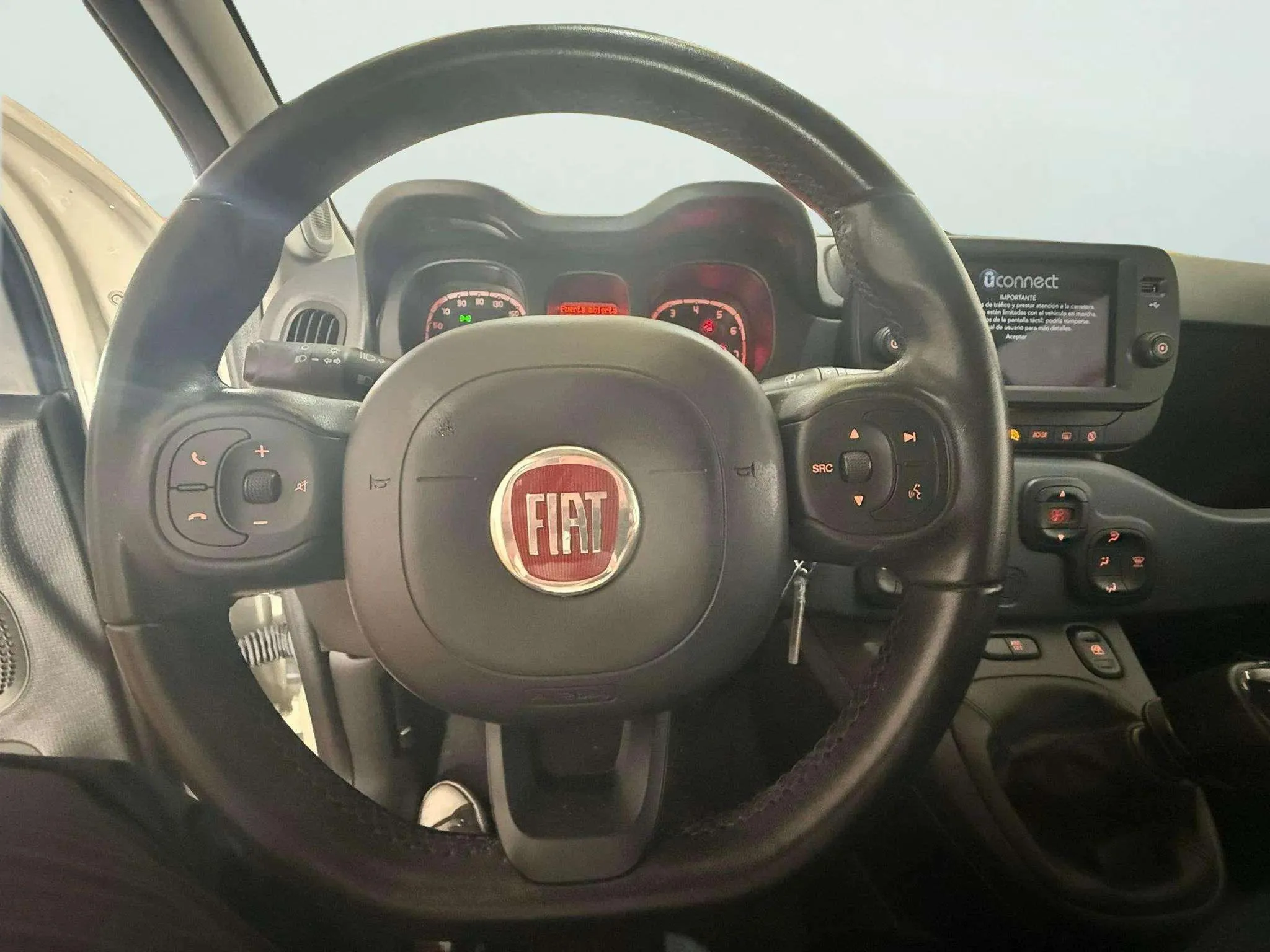 Fiat Panda Red 1.0 Hybrid - foto 14