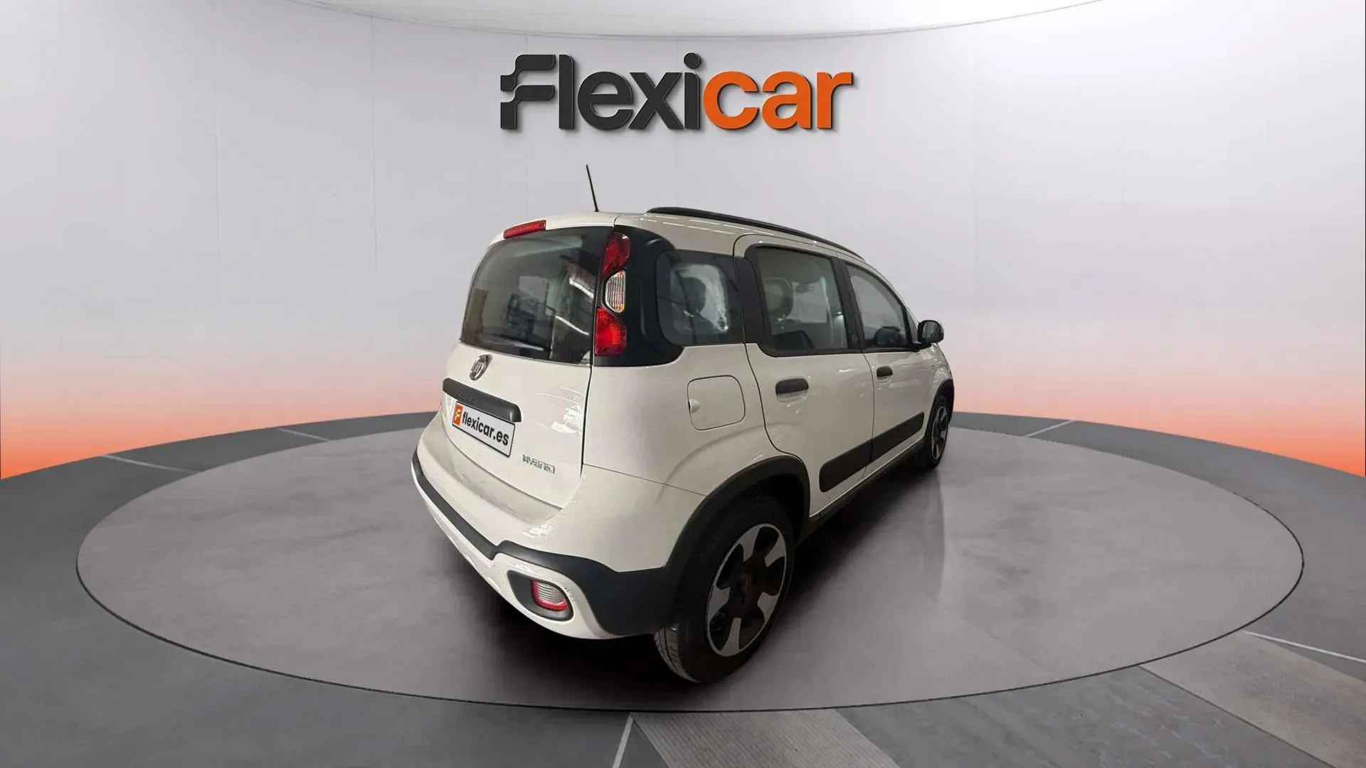 Fiat Panda Red 1.0 Hybrid - foto 7