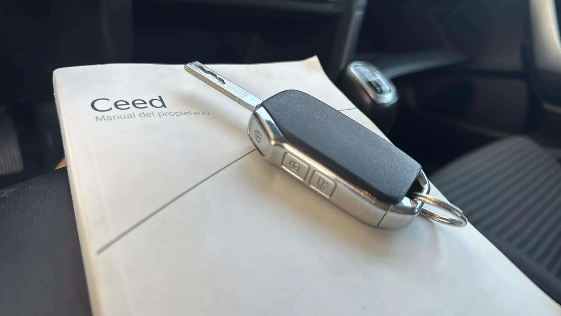 Kia Ceed 1.6 MHEV iMT Concept - foto 18
