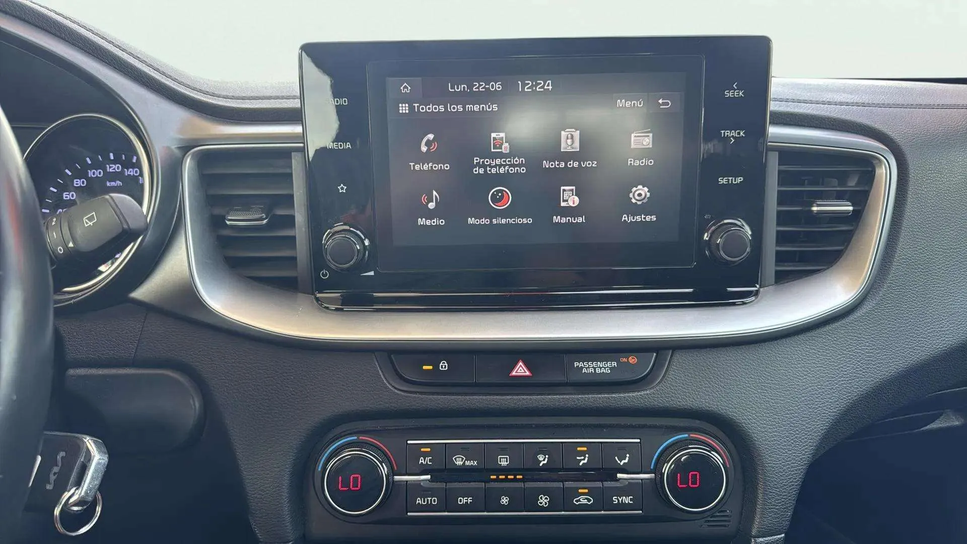 Kia Ceed 1.6 MHEV iMT Concept - foto 12