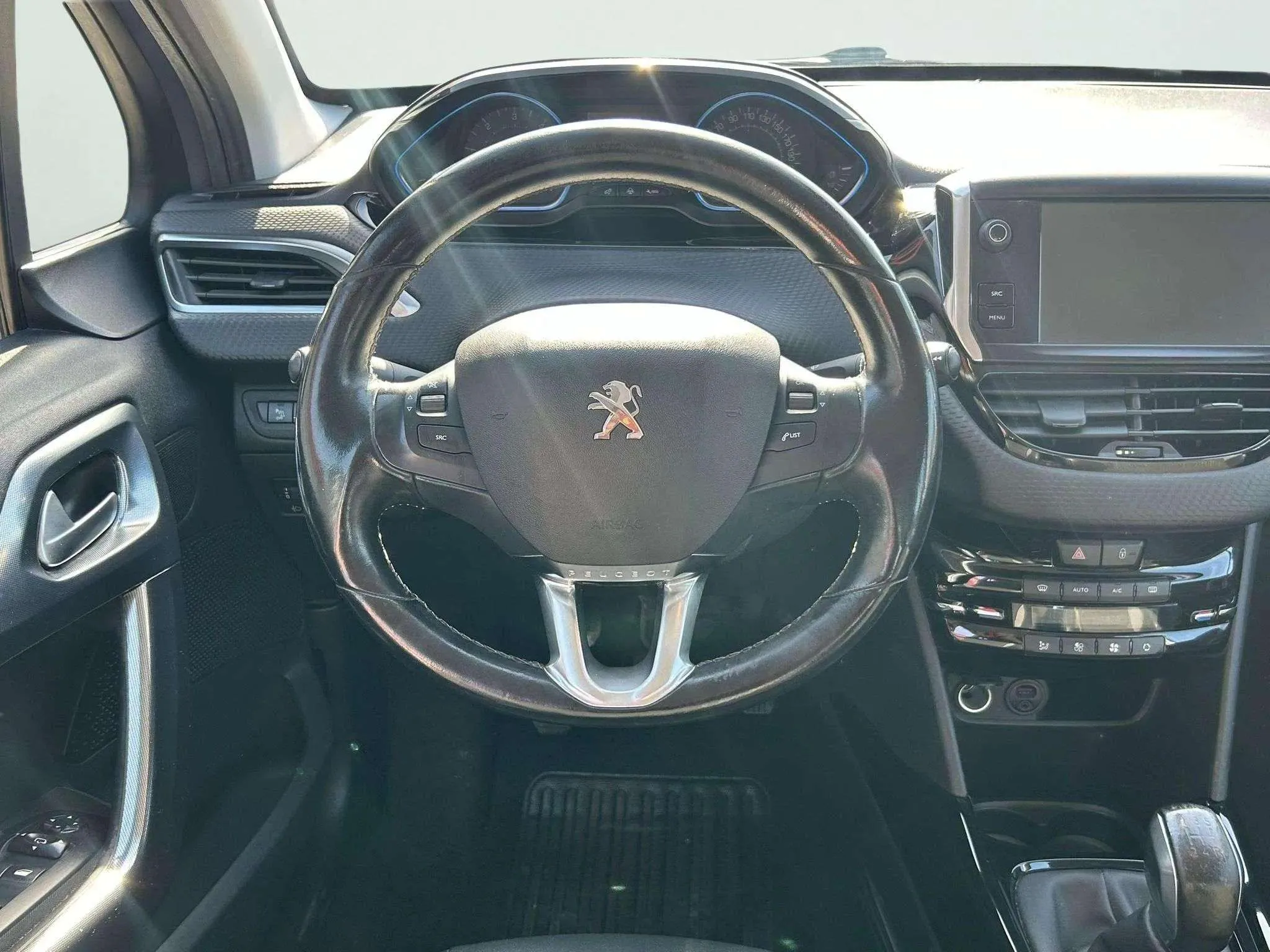 Peugeot 2008 Allure 1.6 BlueHDi - foto 6