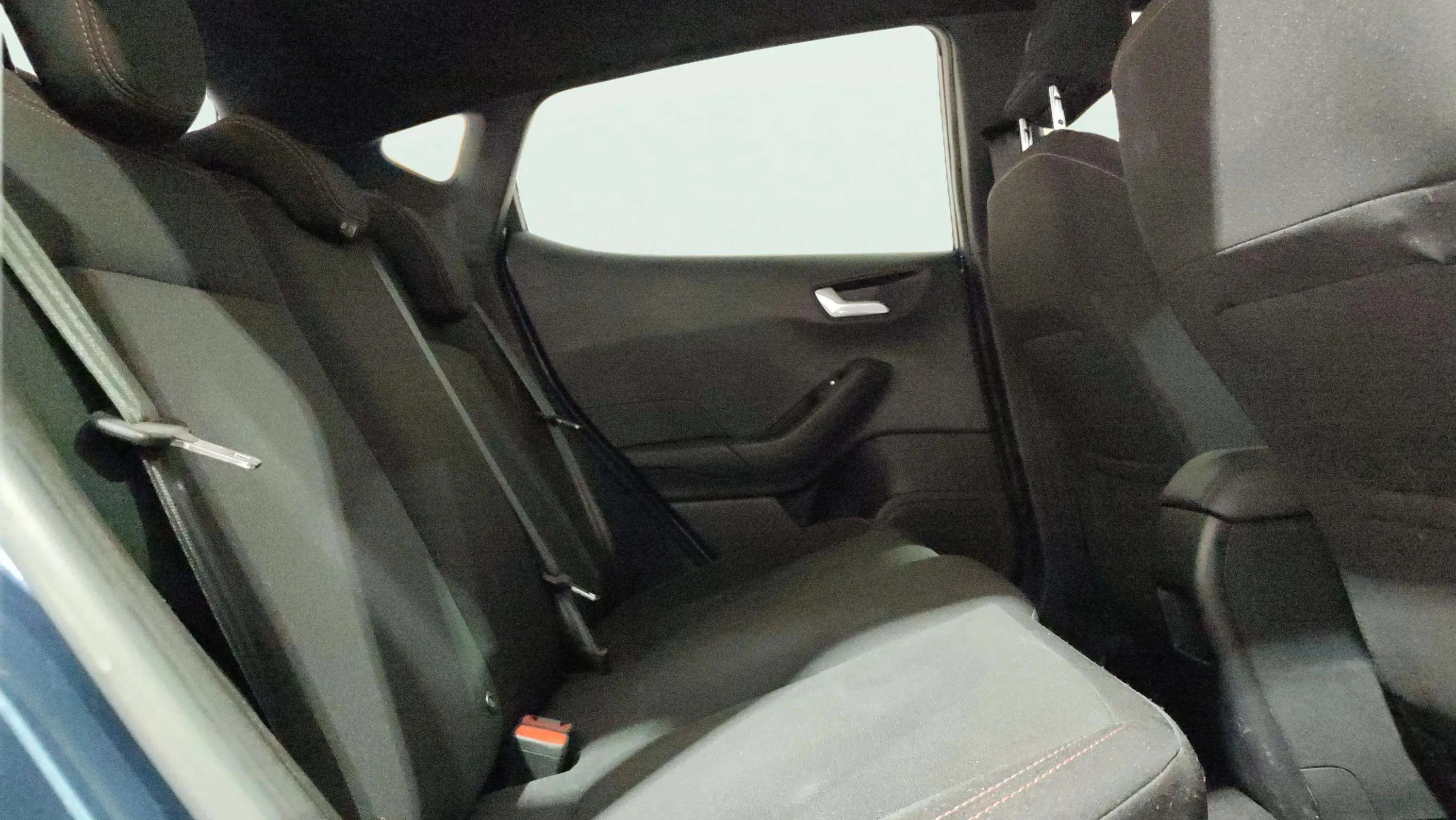 Ford Fiesta 1.0 EcoBoost MHEV ST-Line - foto 20