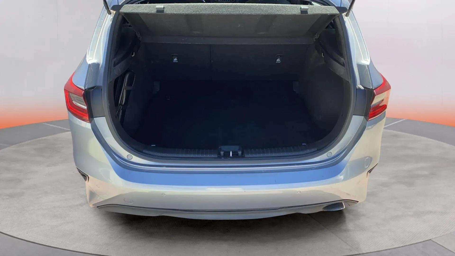 Kia Ceed 1.6 MHEV iMT Drive - foto 10