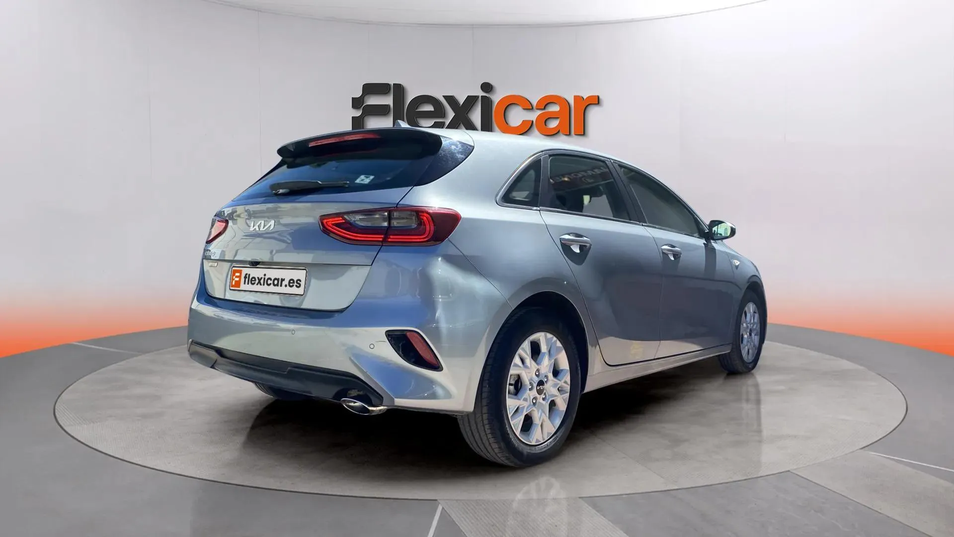 Kia Ceed 1.6 MHEV iMT Drive - foto 7