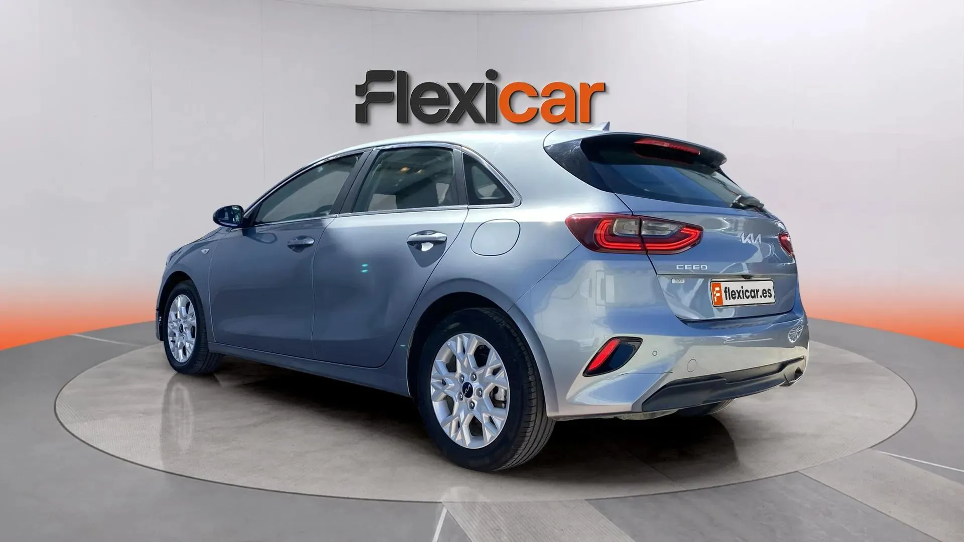Kia Ceed 1.6 MHEV iMT Drive - foto 5