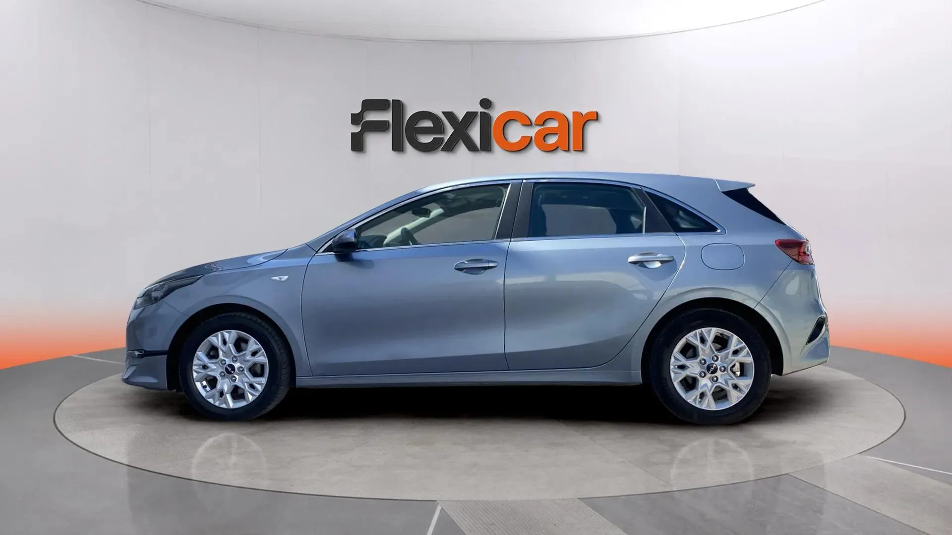 Kia Ceed 1.6 MHEV iMT Drive - foto 4