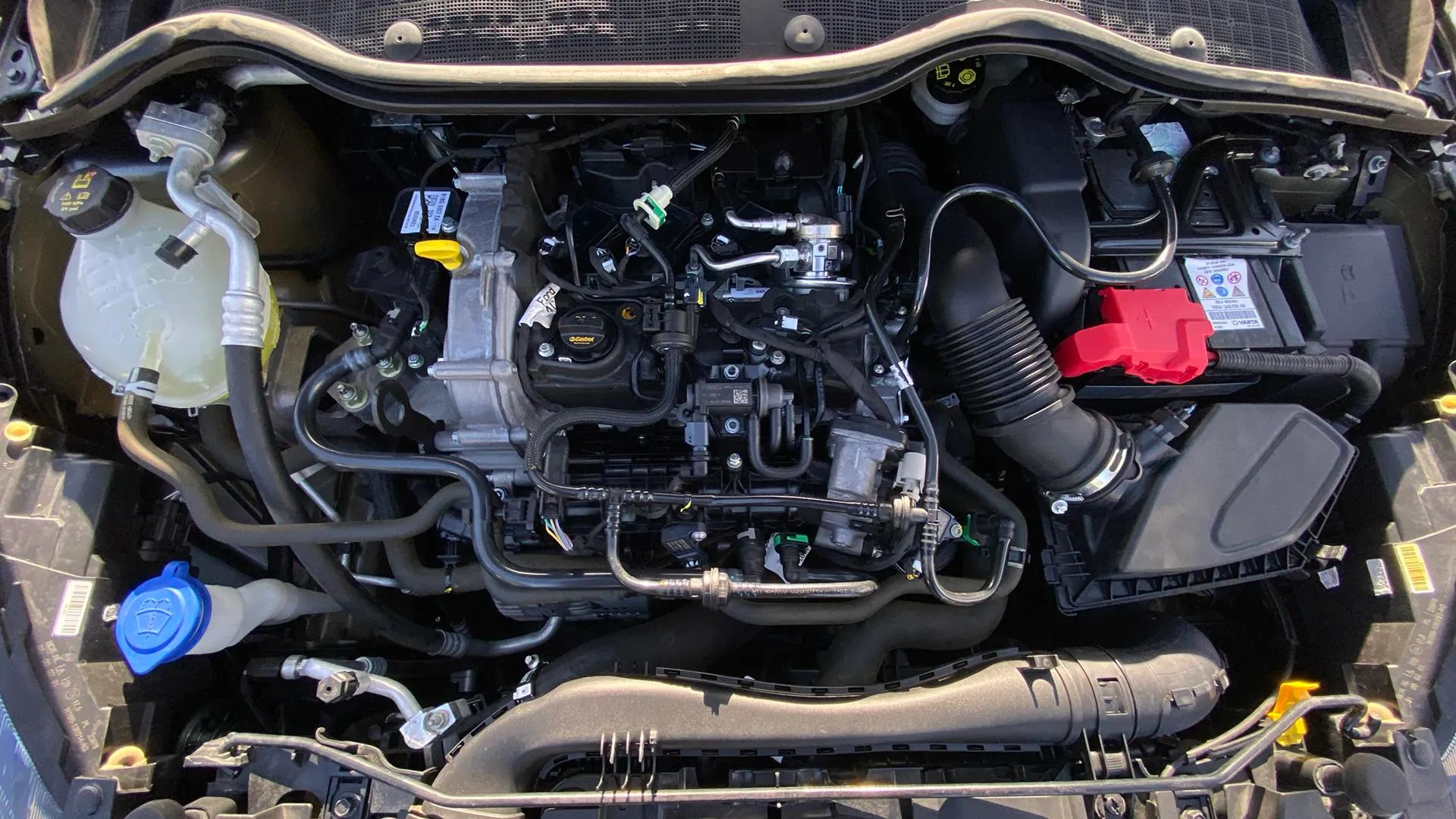 Ford Fiesta 1.0 EcoBoost MHEV ST-Line X - foto 19