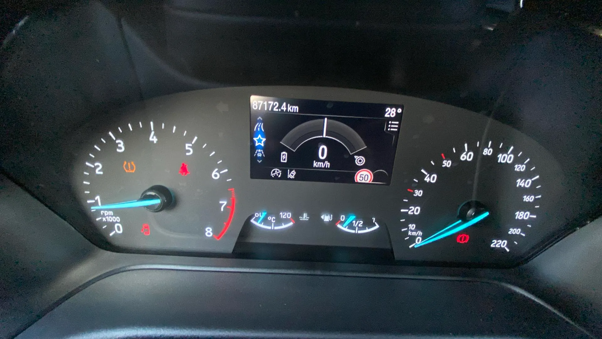 Ford Fiesta 1.0 EcoBoost MHEV ST-Line X - foto 12