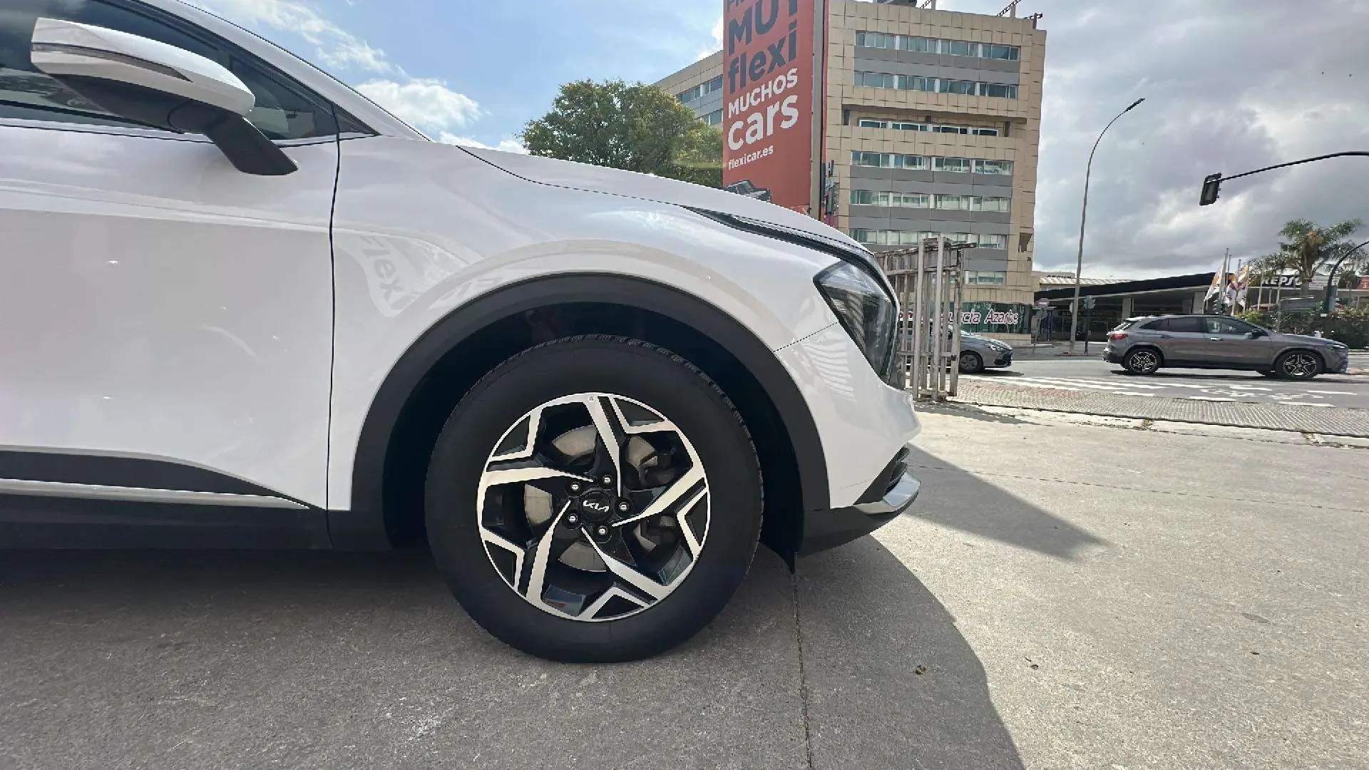 Kia Sportage 1.6 CRDi MHEV Business 4x2 - foto 18