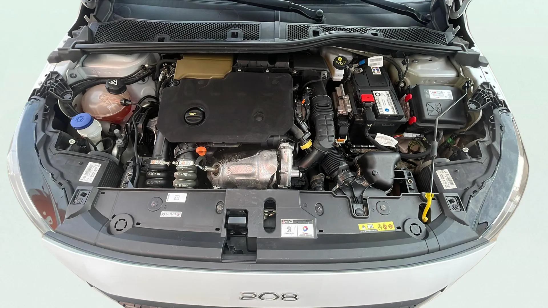Peugeot 208 BlueHDi Active - foto 18