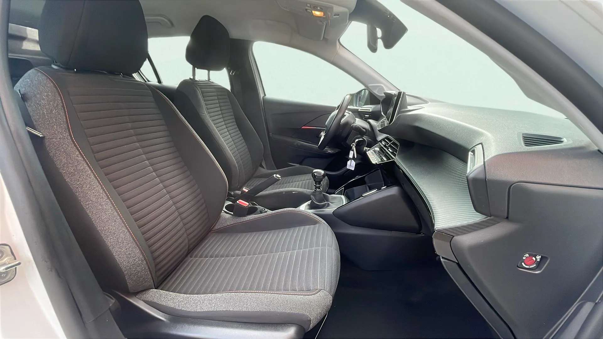 Peugeot 208 BlueHDi Active - foto 13