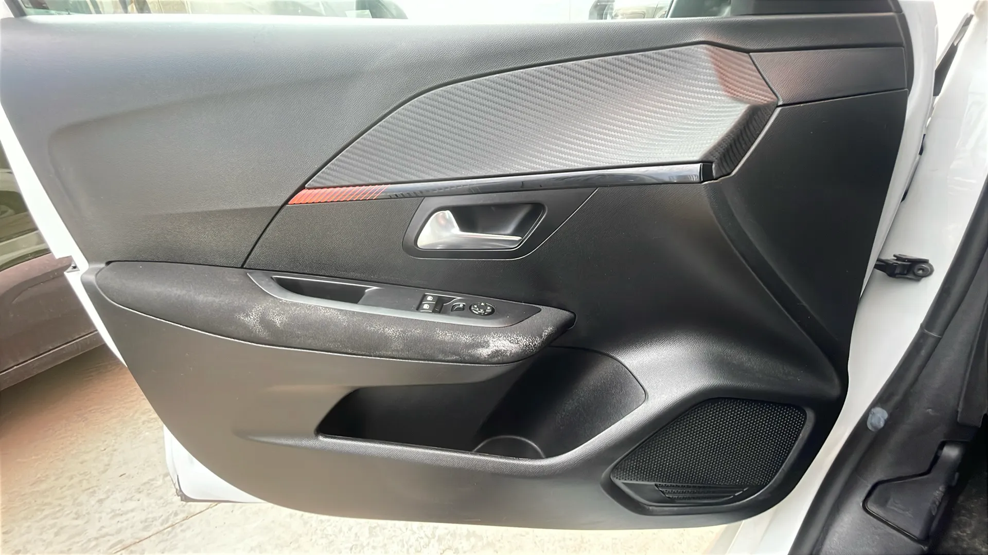 Peugeot 208 BlueHDi Active - foto 19