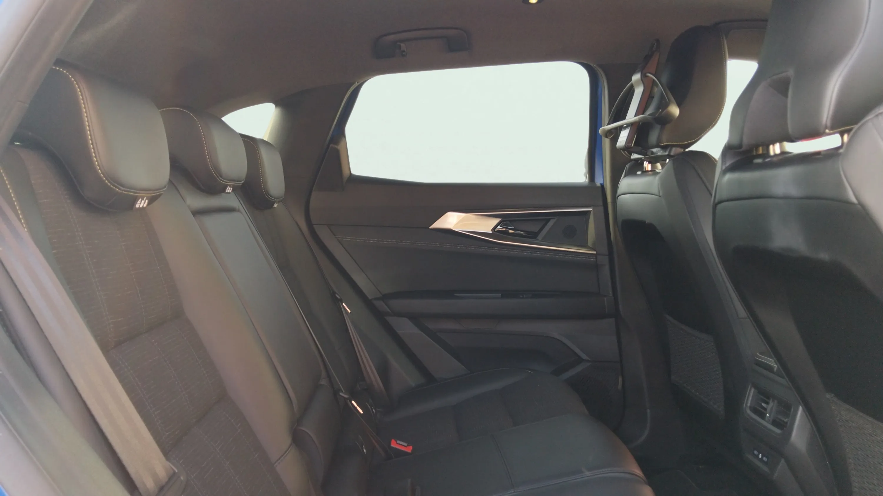 Renault Austral Techno Mild Hybrid - foto 14