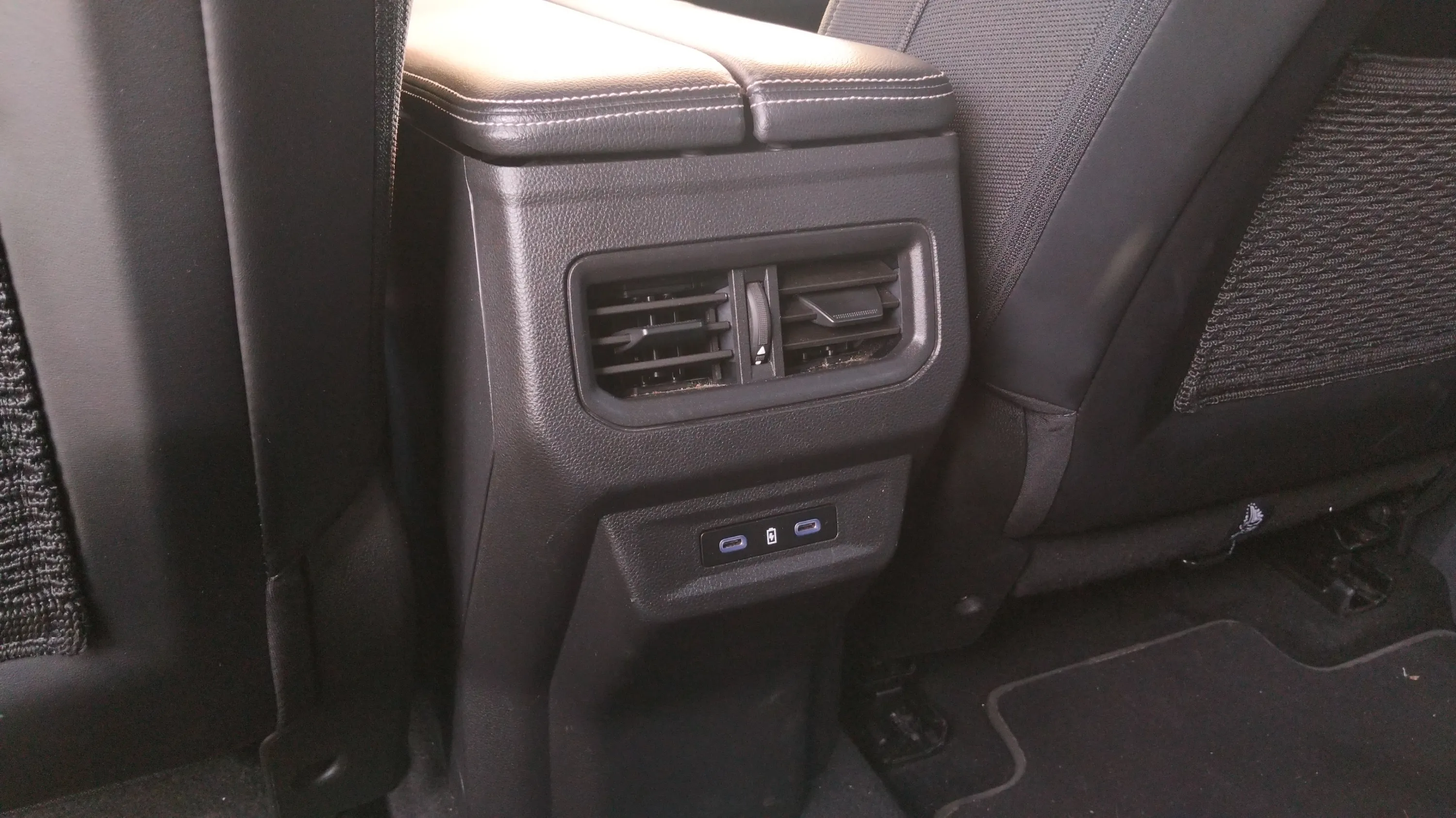 Renault Austral Techno Mild Hybrid - foto 25