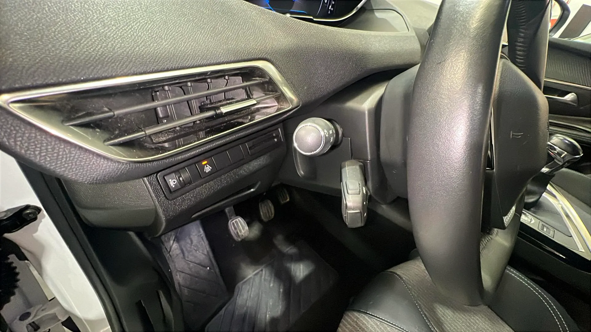 Peugeot 5008 1.2 PureTech Allure Pack - foto 16