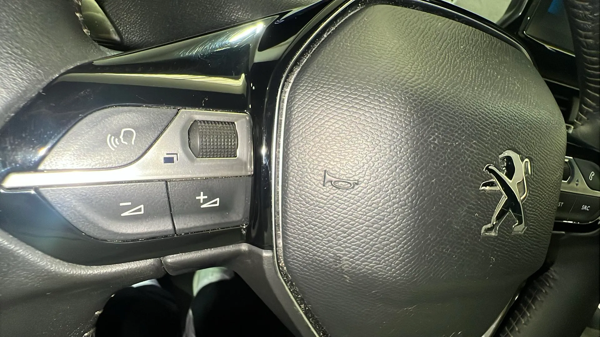 Peugeot 5008 1.2 PureTech Allure Pack - foto 17