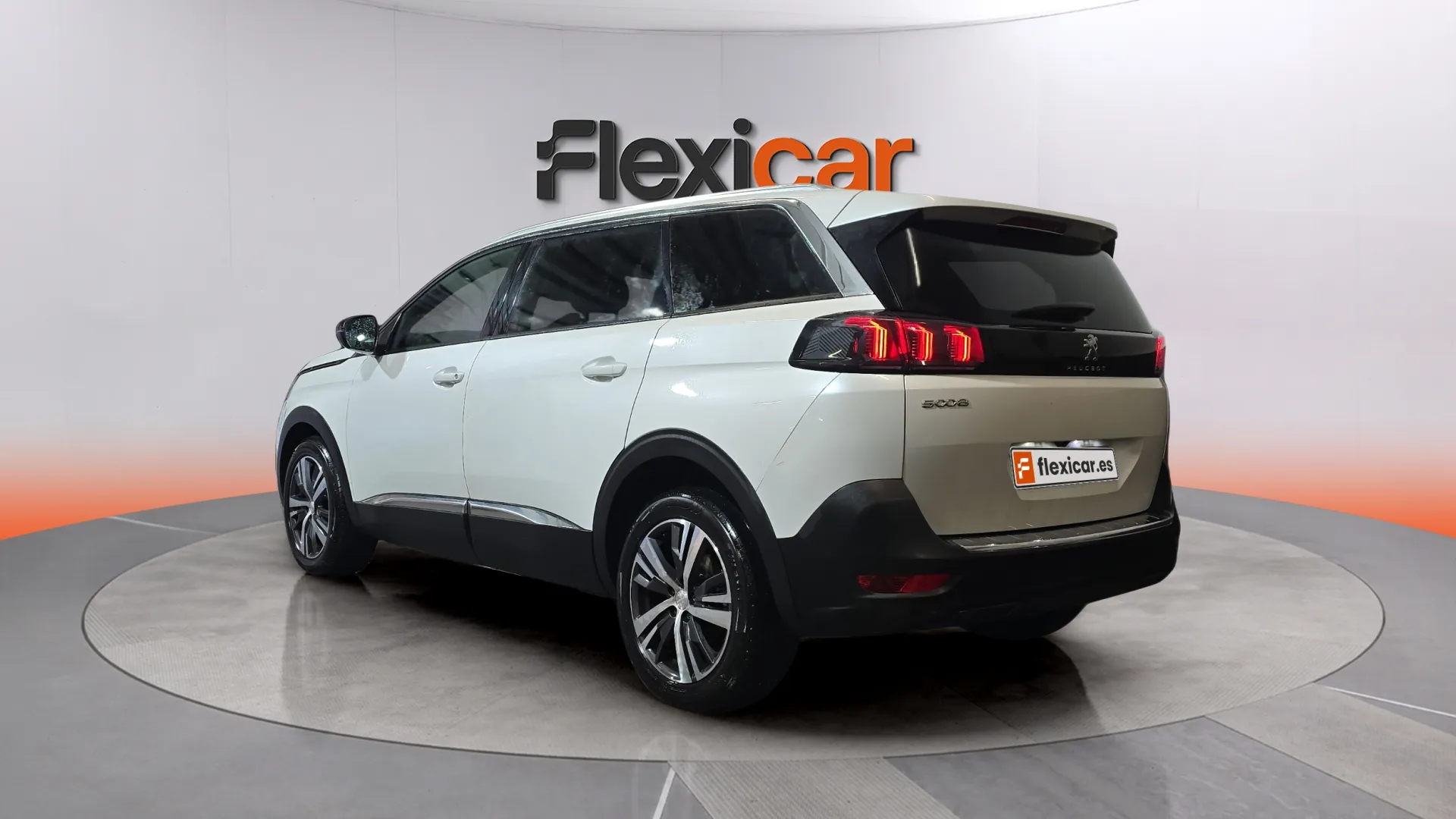 Peugeot 5008 1.2 PureTech Allure Pack - foto 3