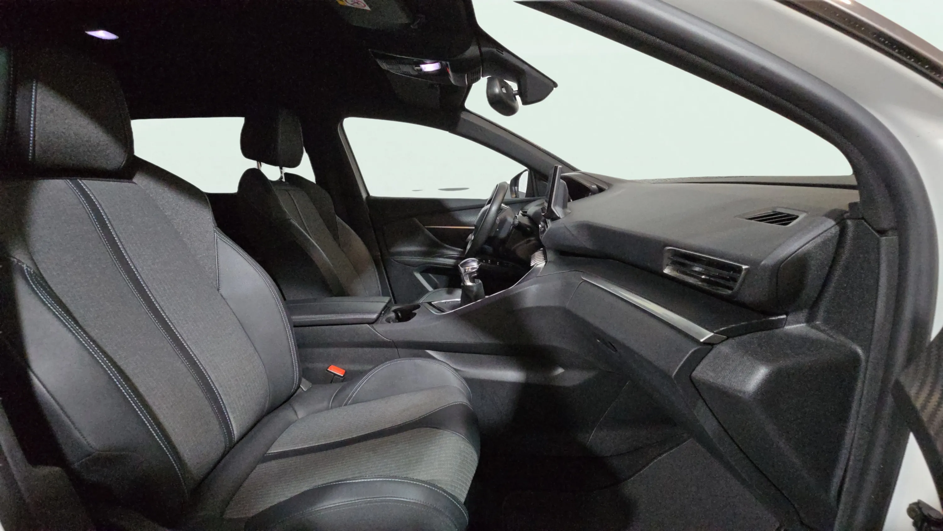 Peugeot 5008 1.2 PureTech Allure Pack - foto 15