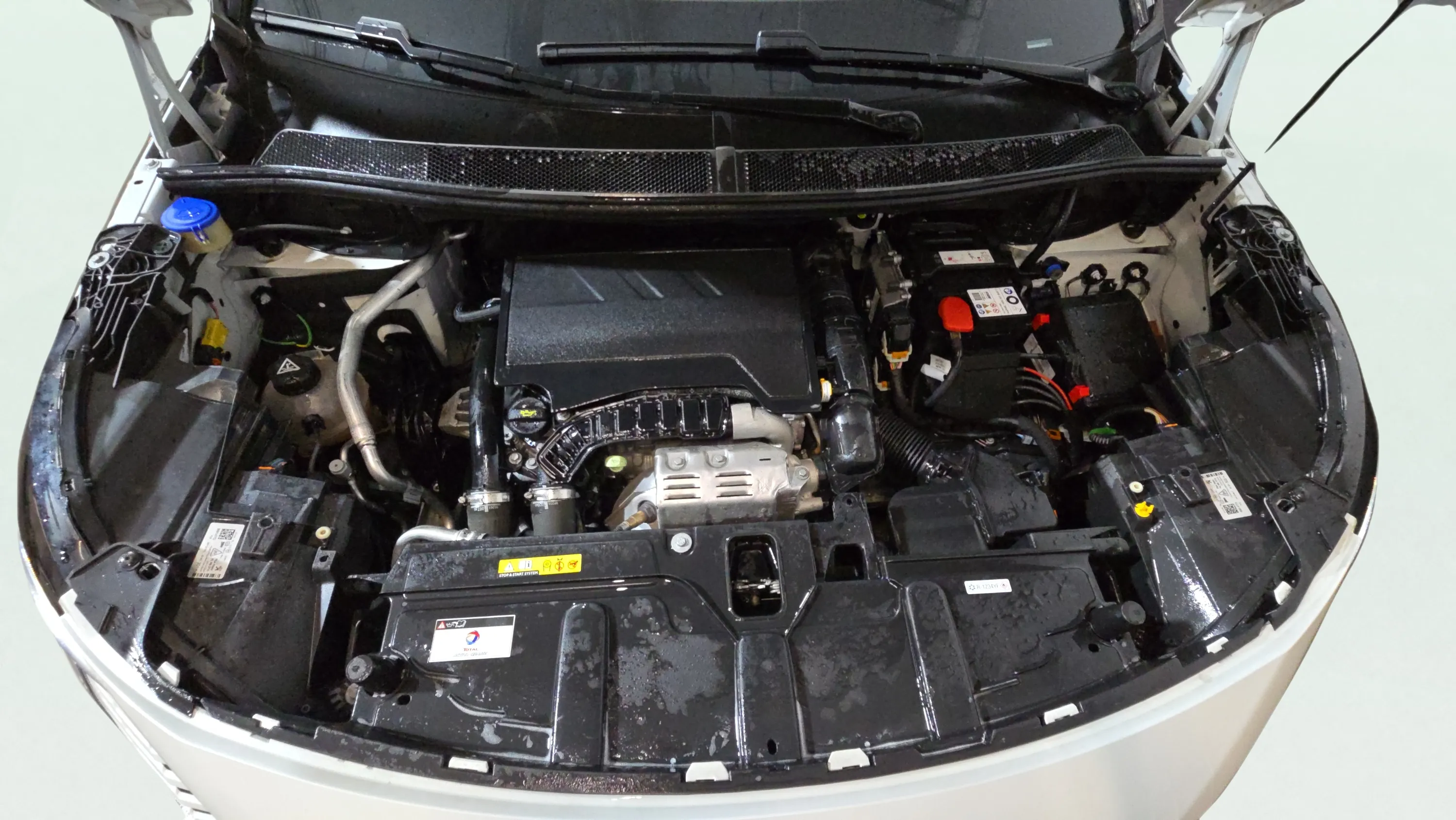 Peugeot 5008 1.2 PureTech Allure Pack - foto 22