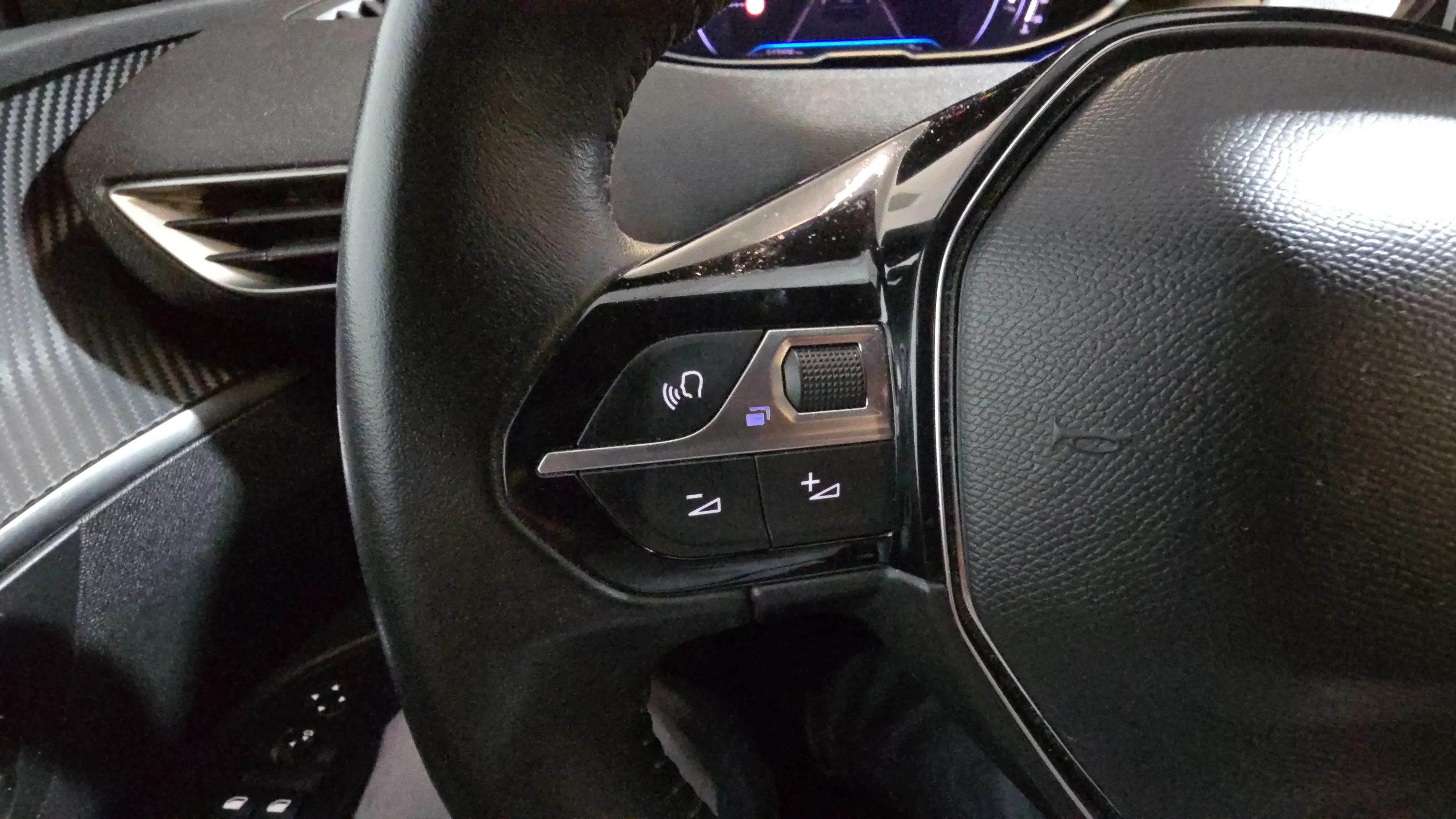 Peugeot 5008 1.2 PureTech Allure Pack - foto 20
