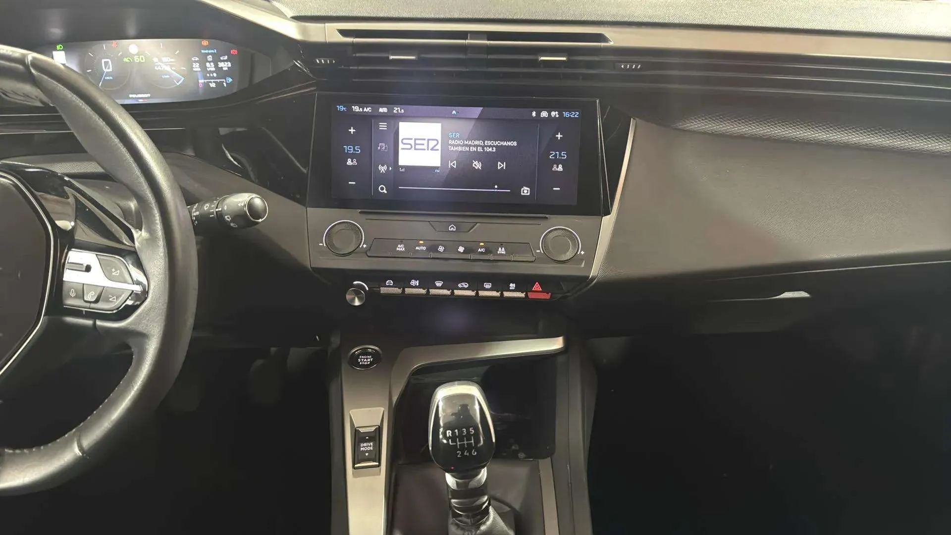 Peugeot 308 Active Pack PureTech 130 - foto 12