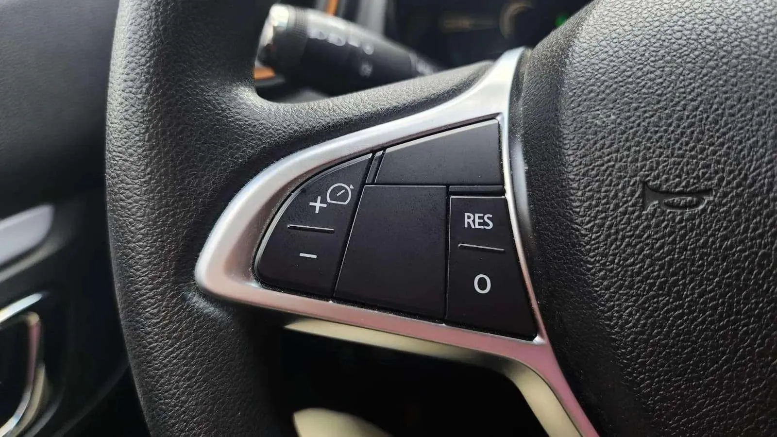 Dacia Spring Essential Electric - foto 11