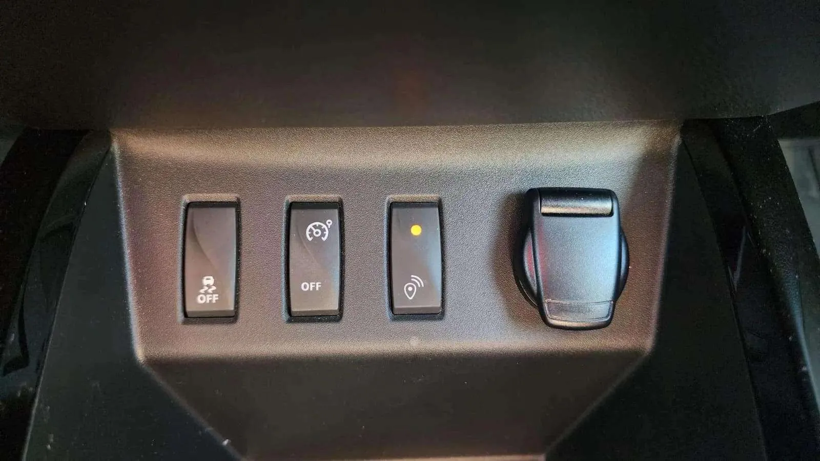 Dacia Spring Essential Electric - foto 19