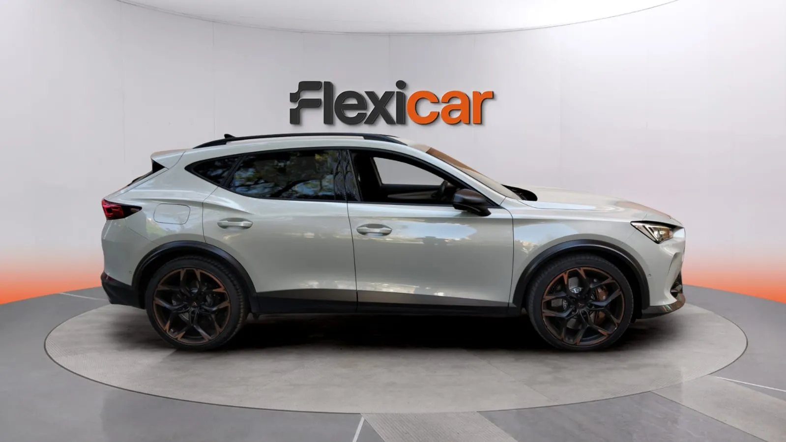 Cupra Formentor 2.5 TSI VZ5 TG 4Drive DSG - foto 5