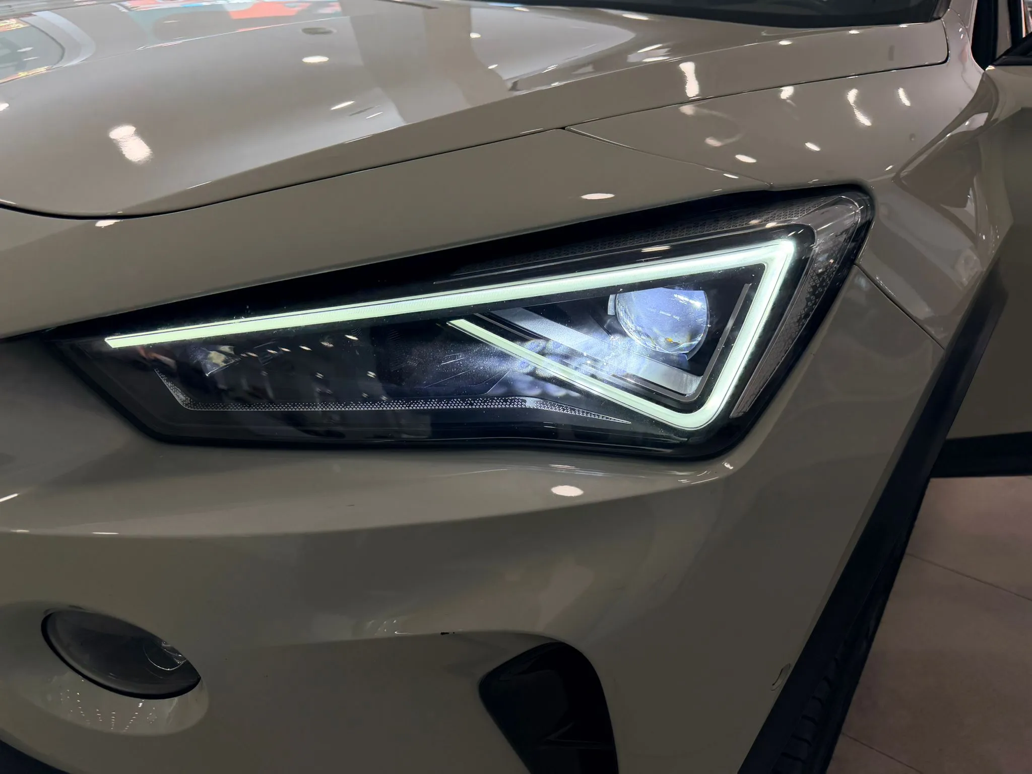 Cupra Formentor 2.5 TSI VZ5 TG 4Drive DSG - foto 29