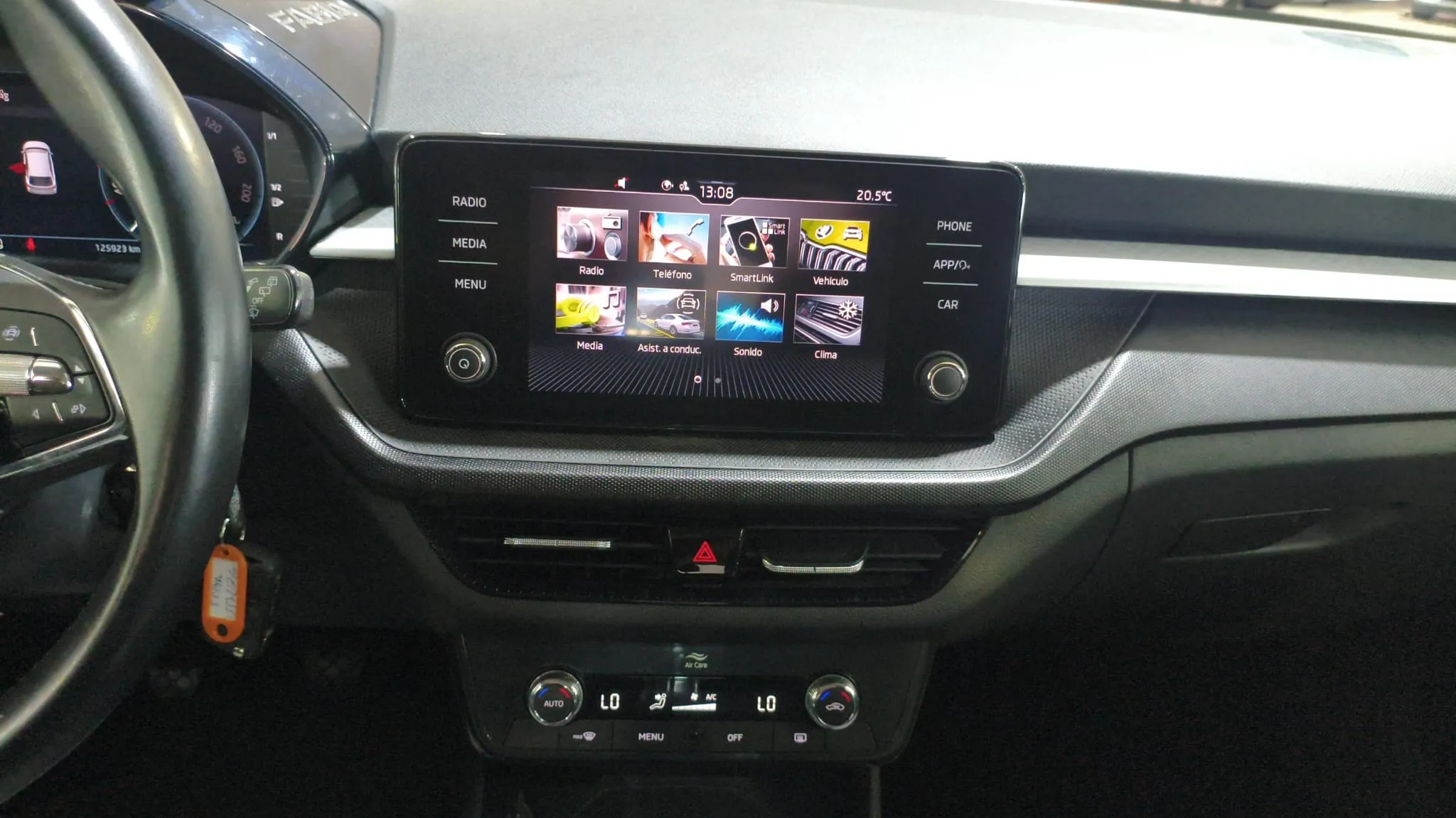 Škoda Fabia 1.0 MPI Active - foto 13