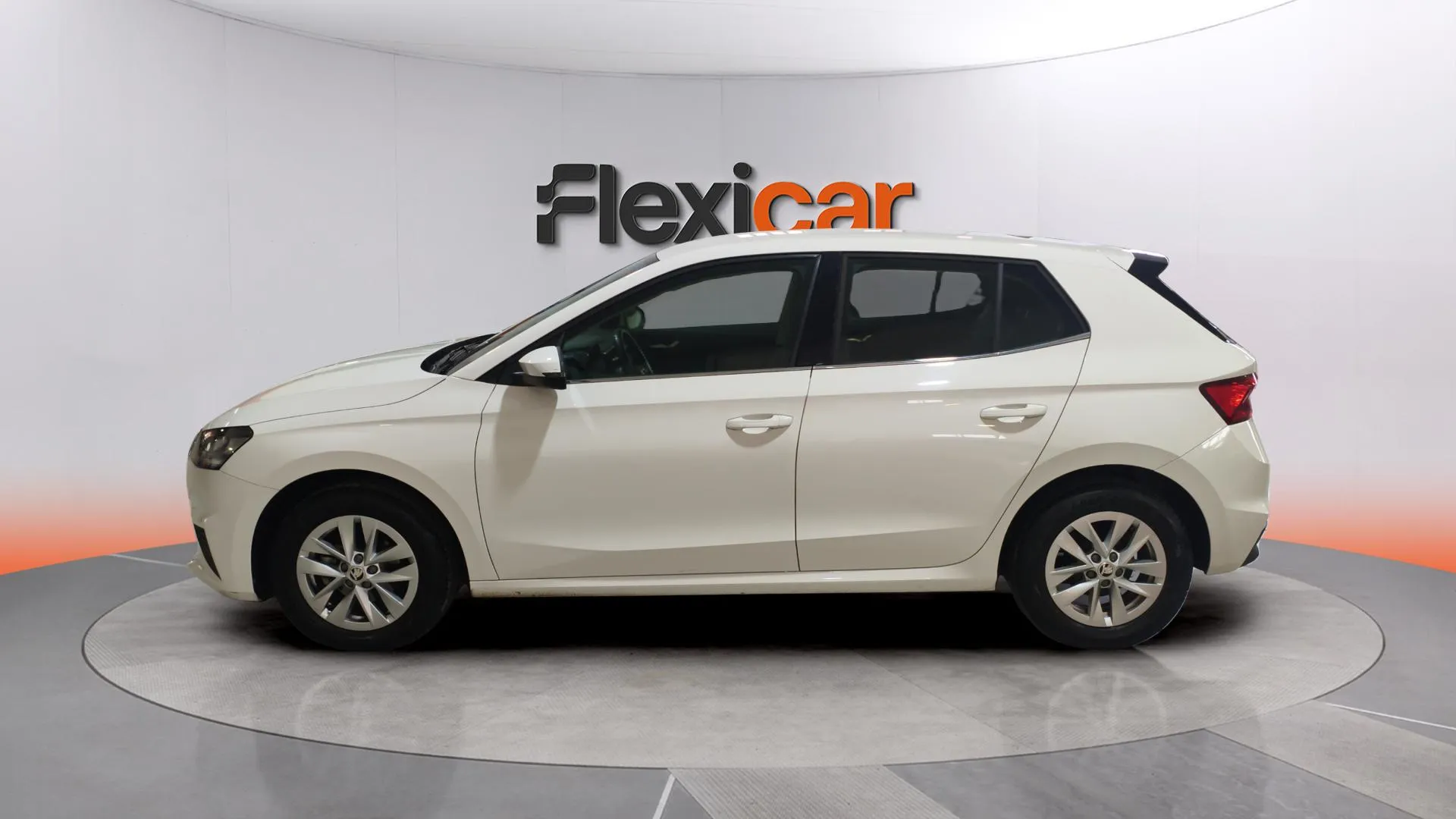 Škoda Fabia 1.0 MPI Active - foto 4