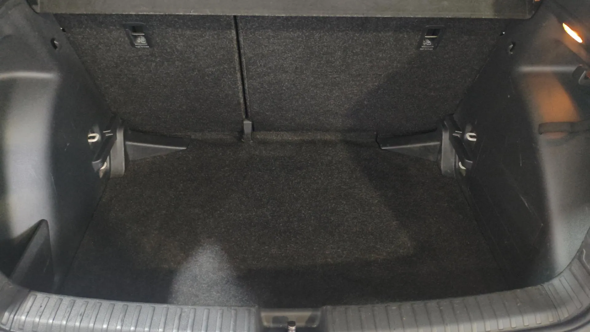 Škoda Fabia 1.0 MPI Active - foto 17