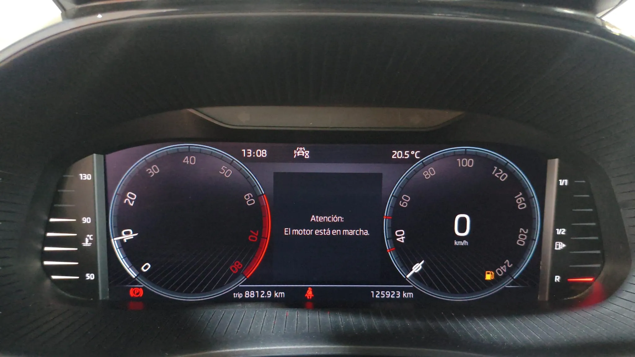 Škoda Fabia 1.0 MPI Active - foto 15